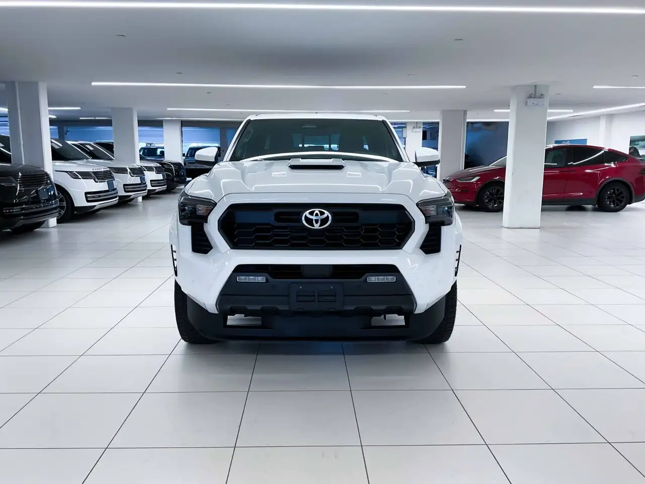 Toyota Tacoma снимка Toyota Tacoma