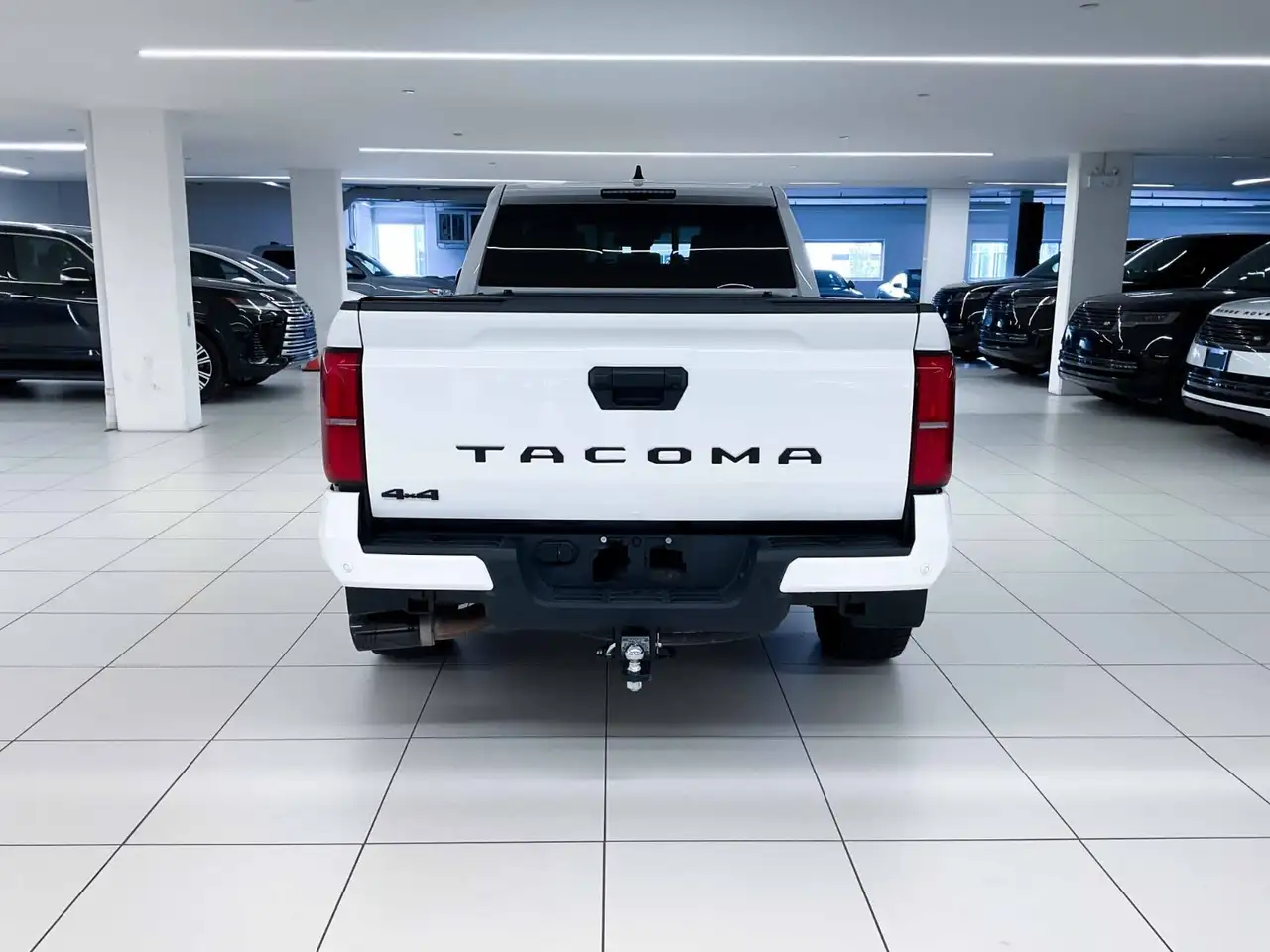 Toyota Tacoma снимка Toyota Tacoma
