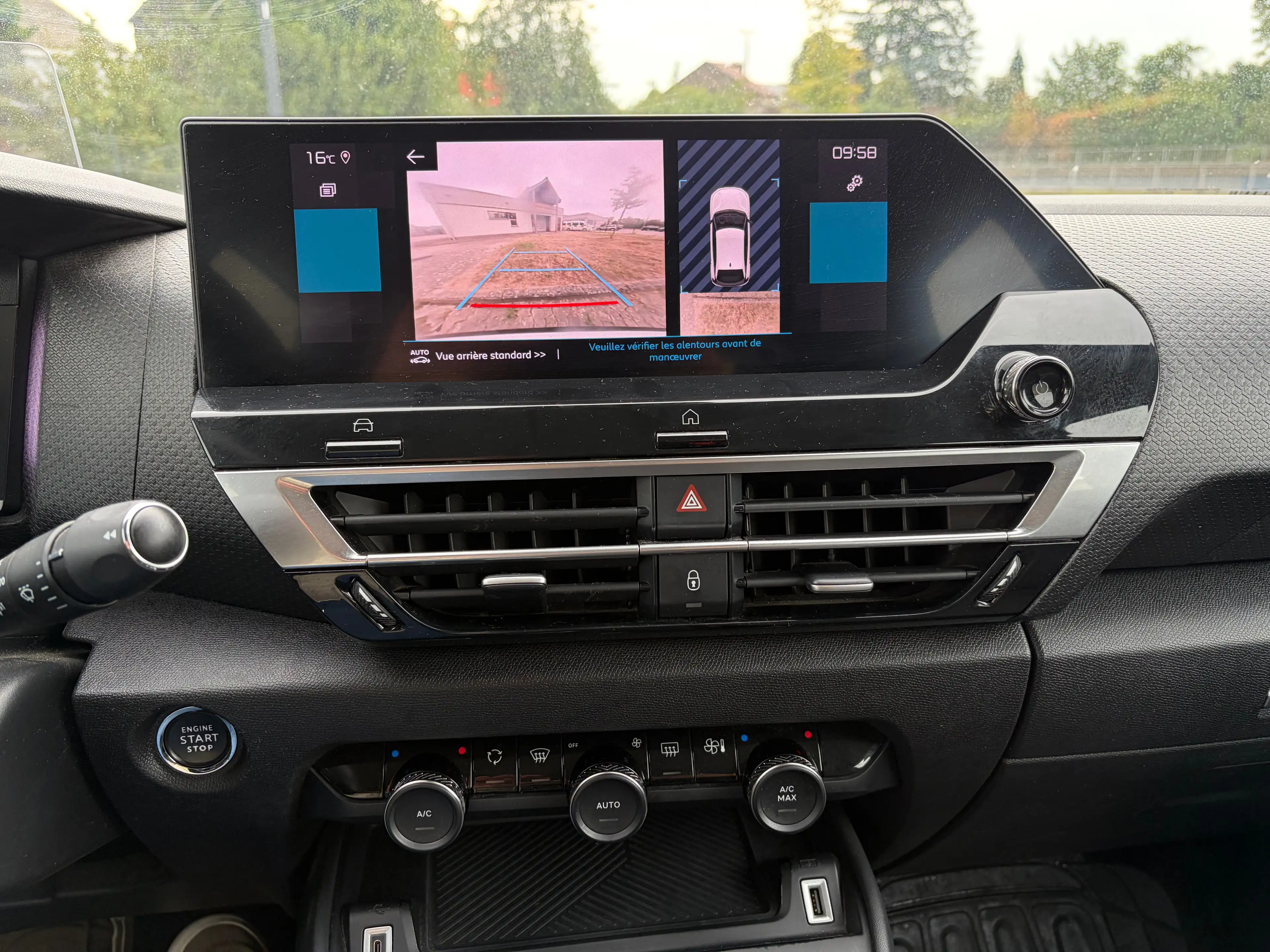 Citroen C4 C4 1.5 BlueHDi Shine S — photo 9