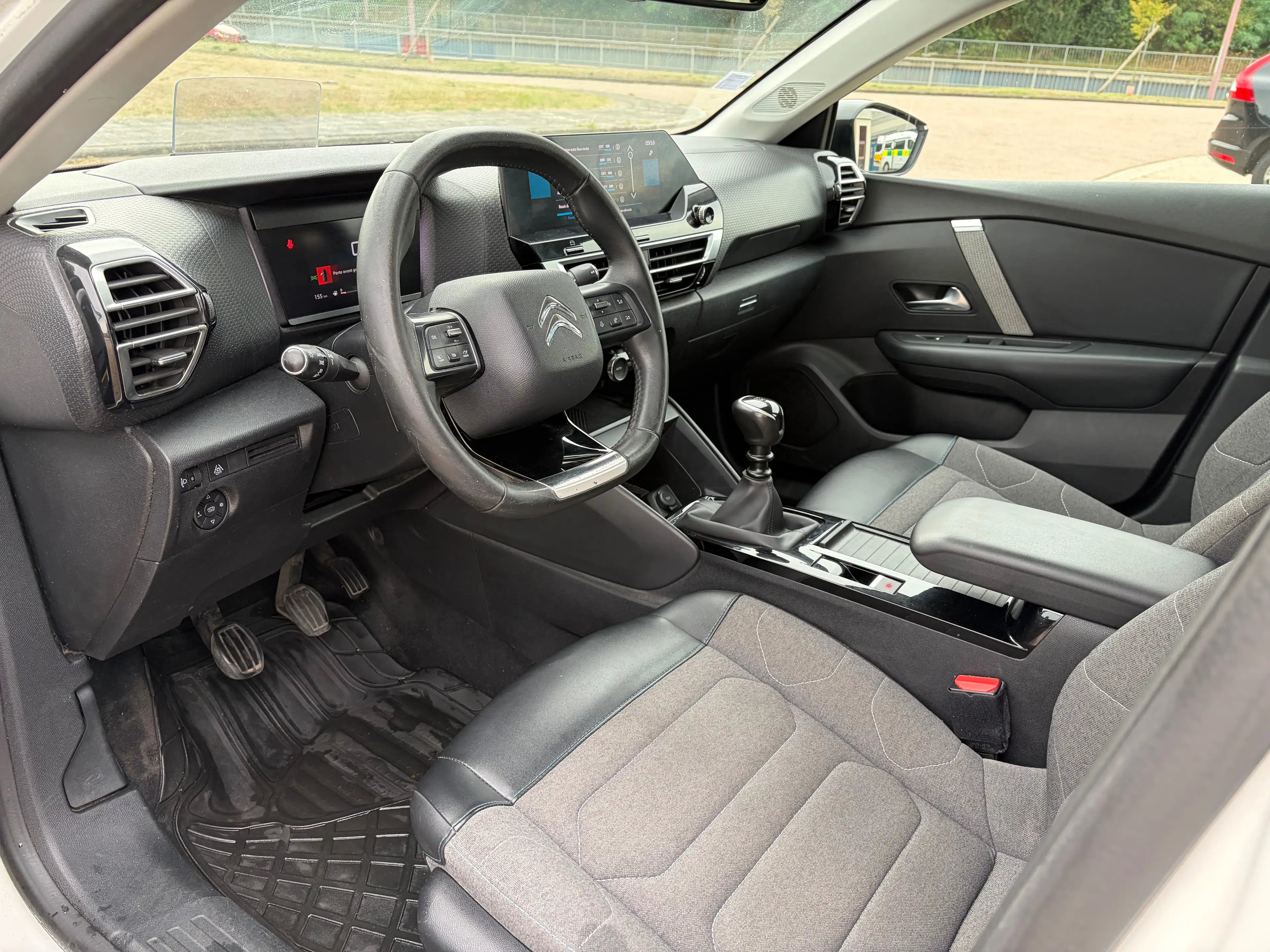 Citroen C4 C4 1.5 BlueHDi Shine S — photo 7