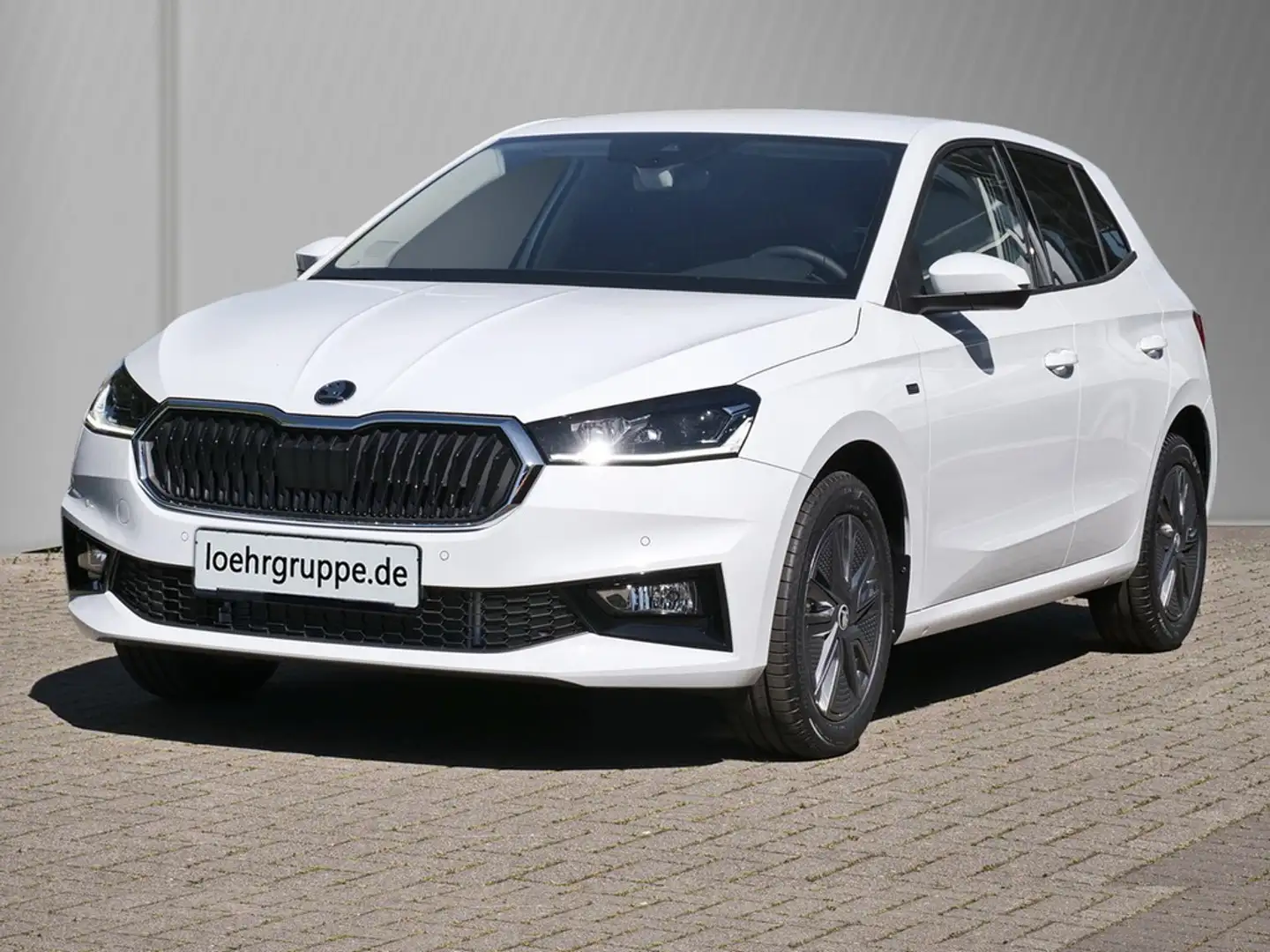 Skoda Fabia Tour 1.0 l TSI 85 kW / 116 PS Weiß - 2