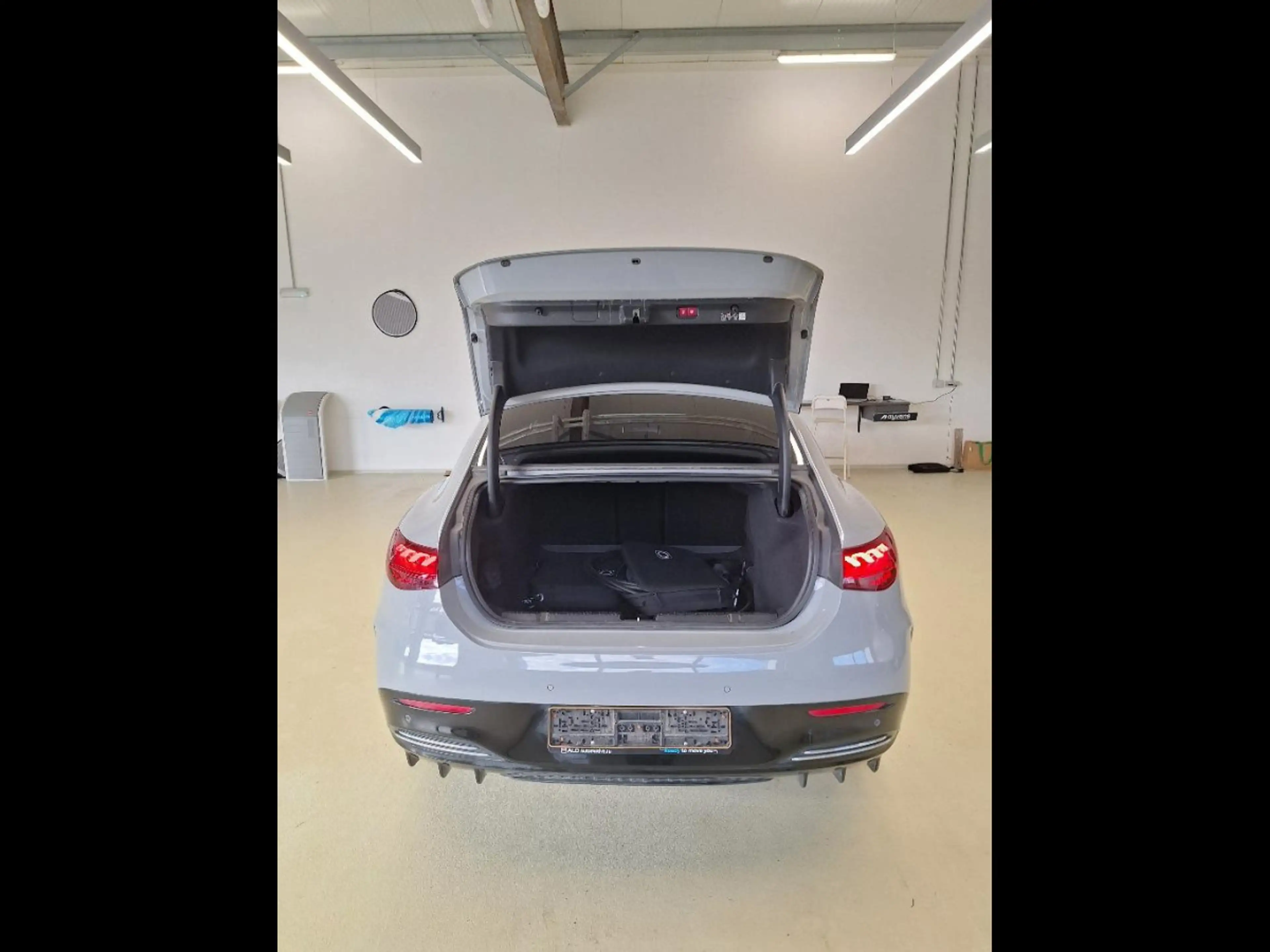 Mercedes-Benz EQE 300 300 AMG LINE AUTO 96 KWH — photo 9