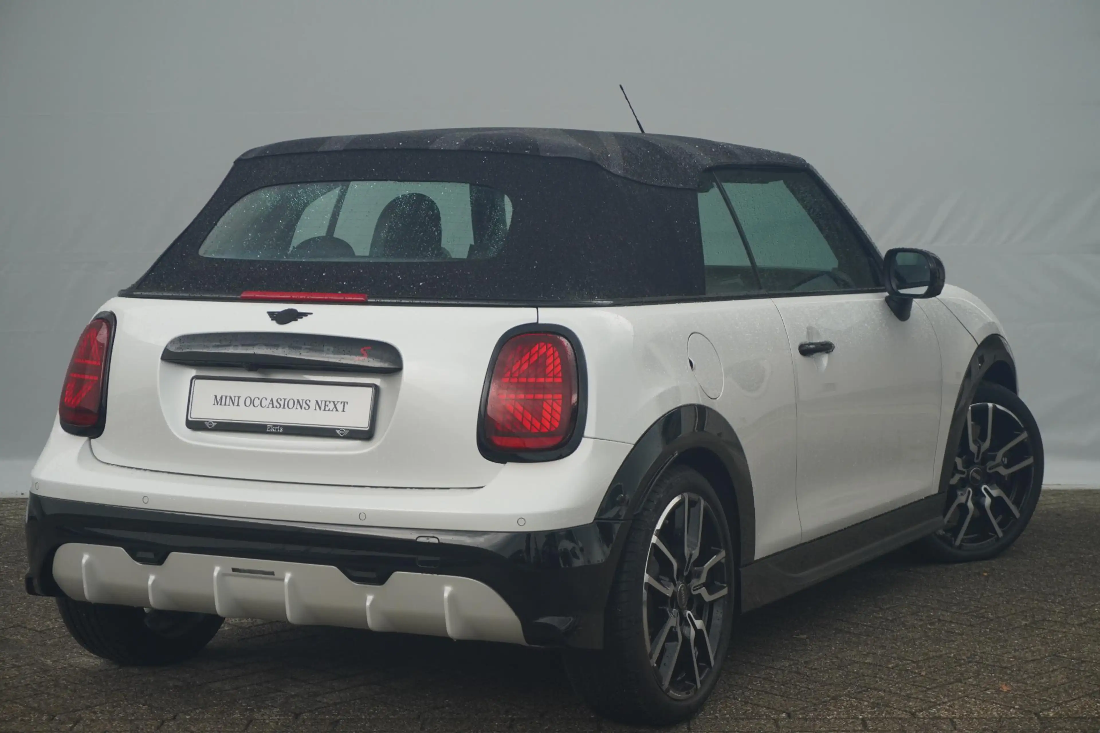 MINI Cooper S Cabrio | John Cooper Works uitvoering | Pakket XL | Stoel — photo 3