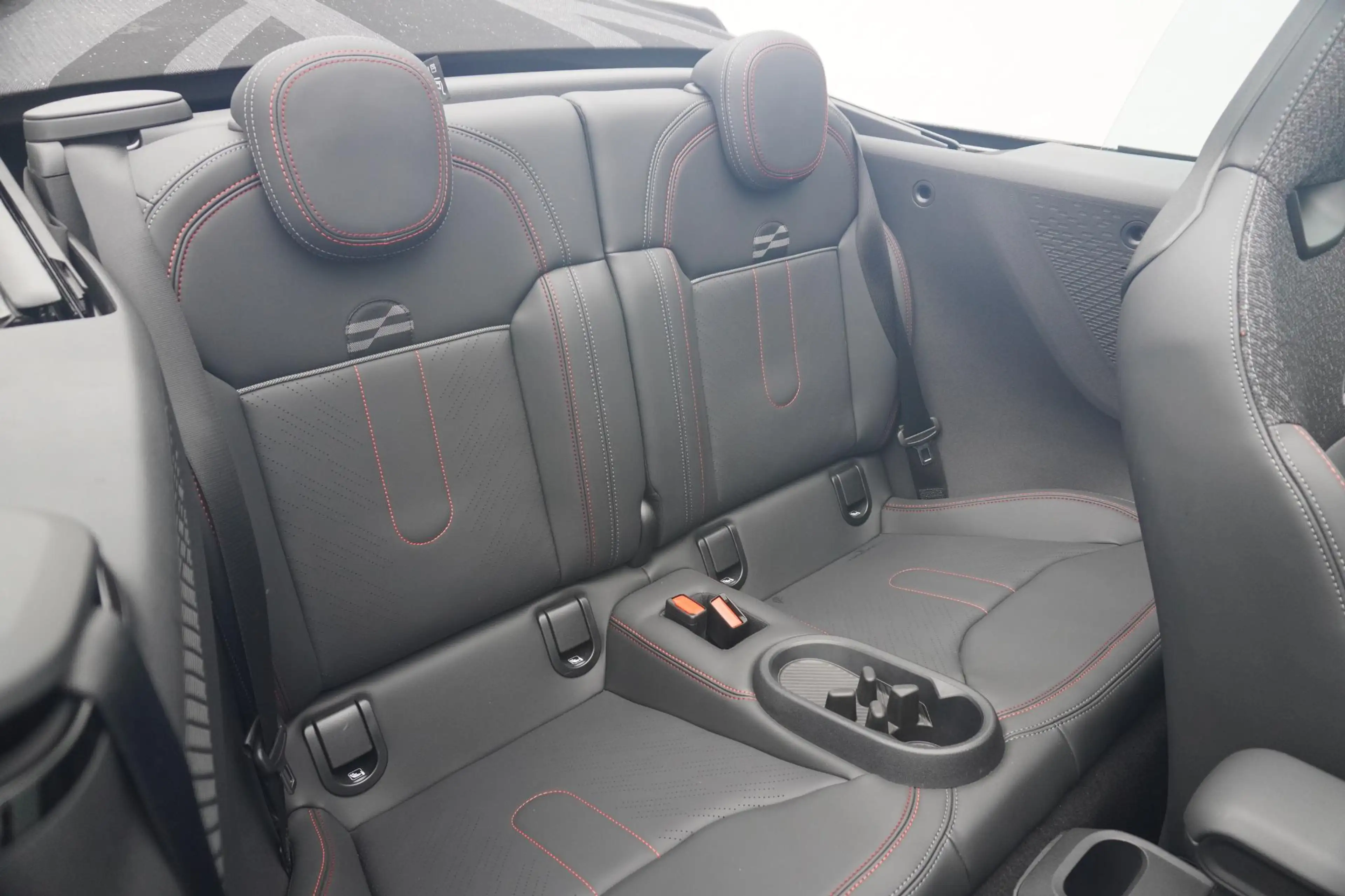 MINI Cooper S Cabrio | John Cooper Works uitvoering | Pakket XL | Stoel — photo 14