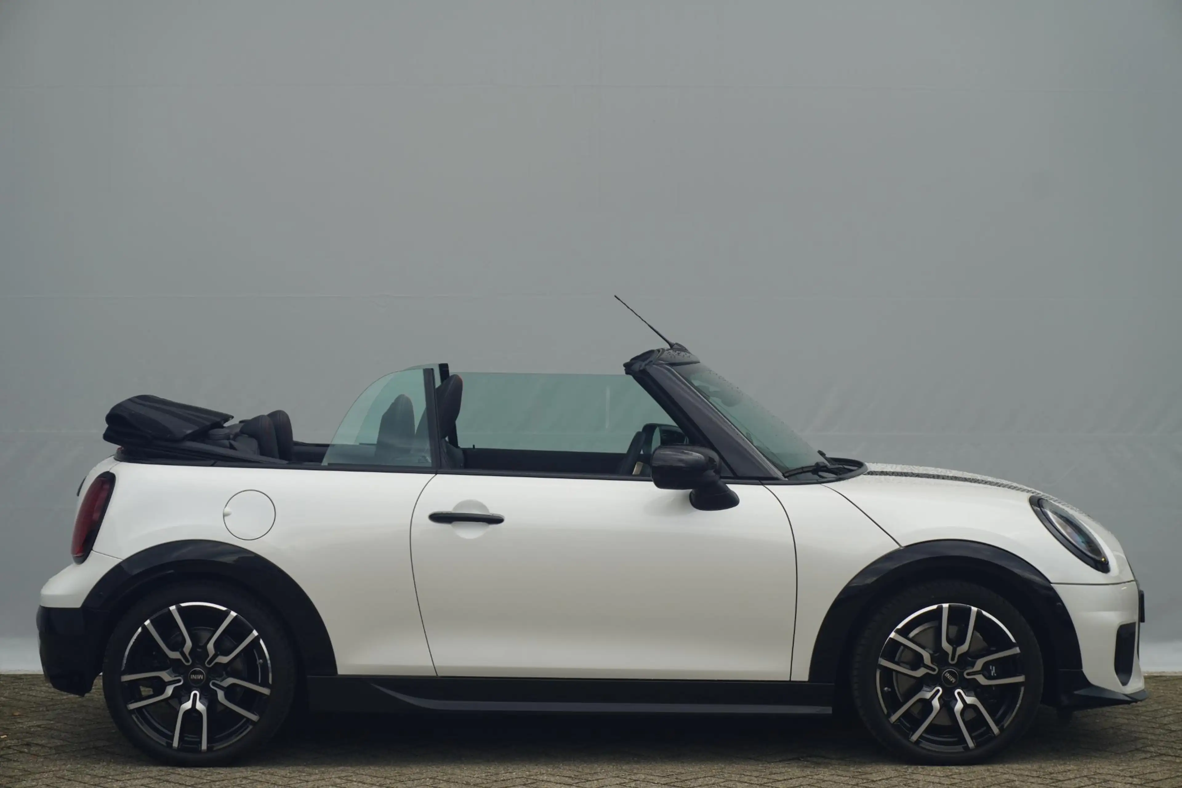 MINI Cooper S Cabrio | John Cooper Works uitvoering | Pakket XL | Stoel — photo 8