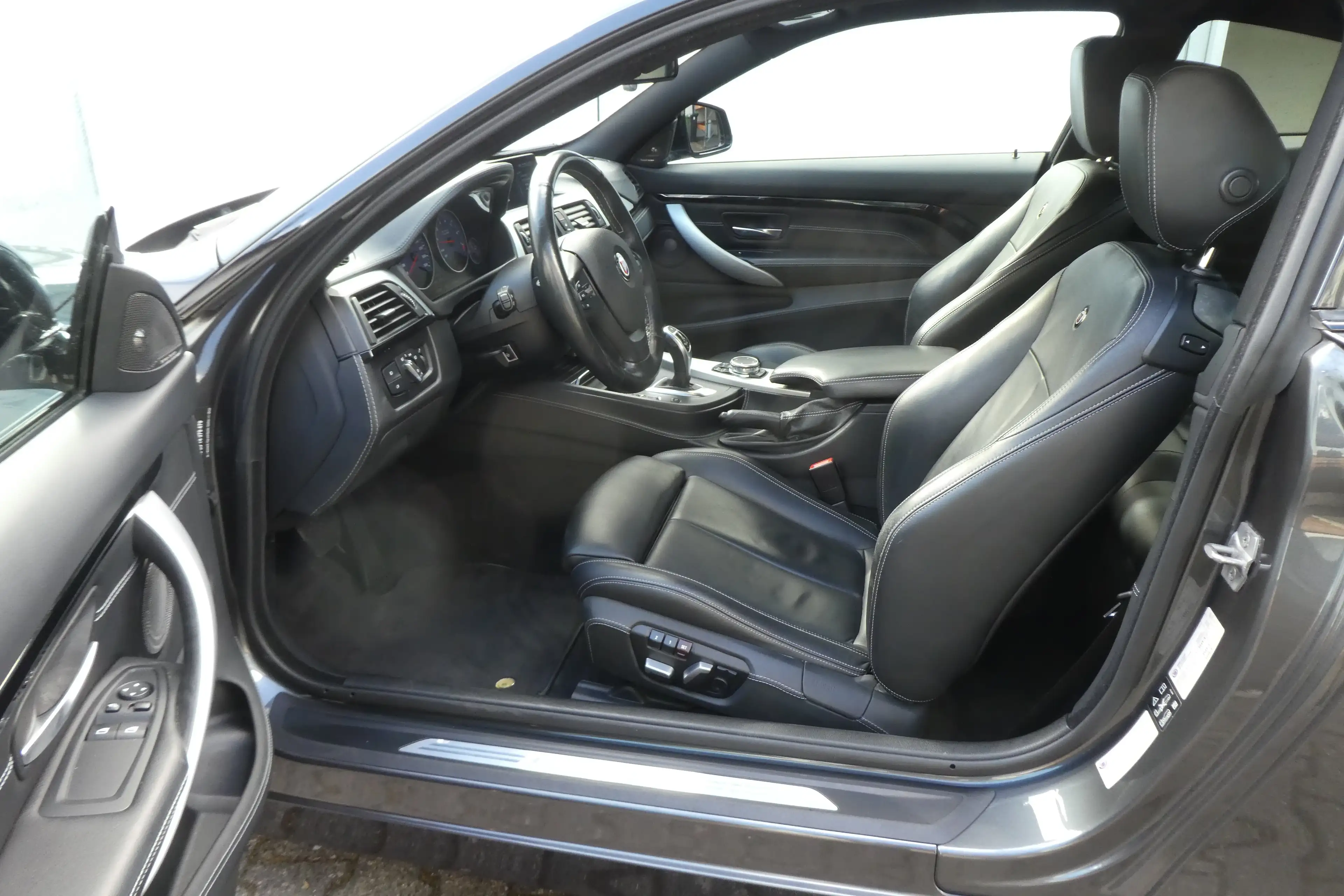 Alpina B4 3.0 BiTurbo Allrad Coupe 1-Hand — photo 10