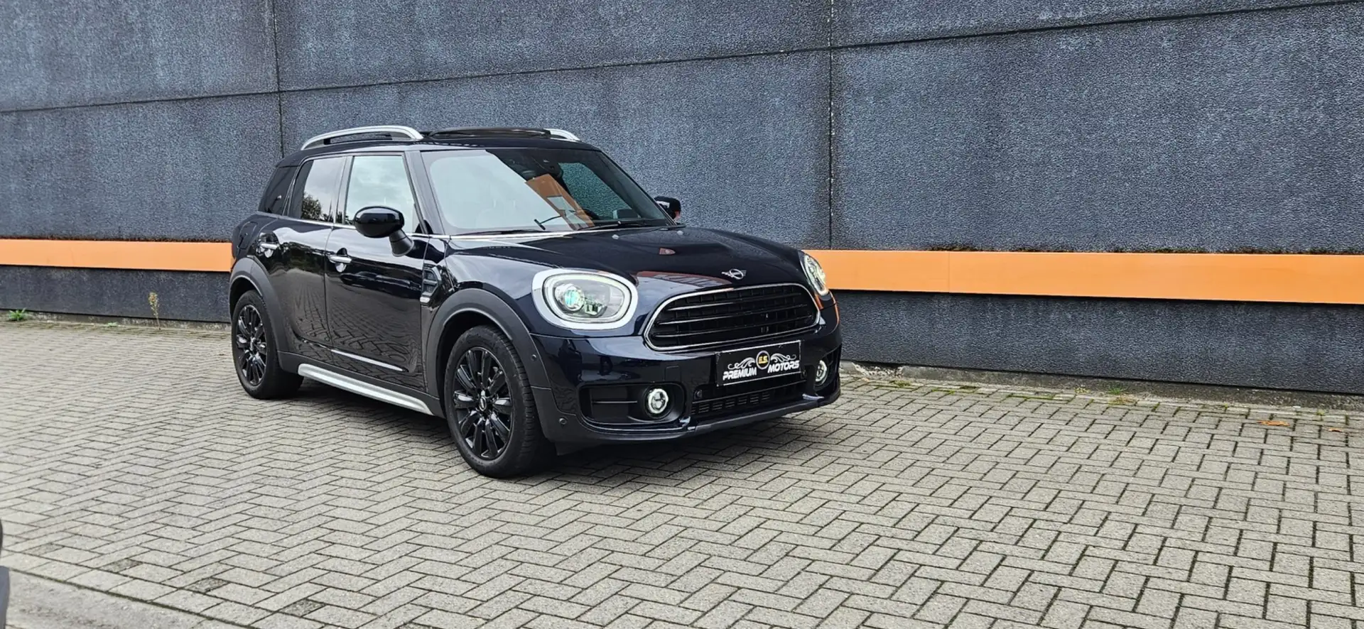 MINI Cooper Countryman LEDER/CAMERA/PANO/LED/KEYLES/HEAD UP/**NIEUWSTAAT Noir - 1