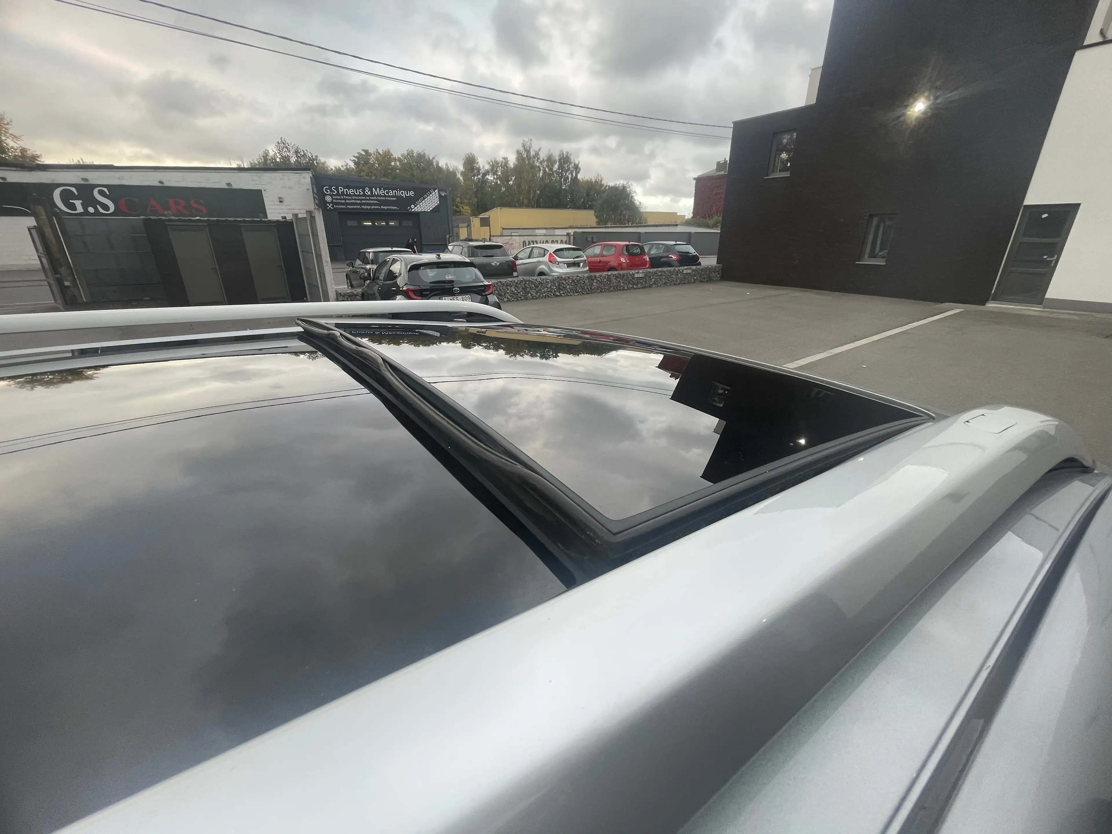 Jeep Cherokee Cherokee 2.0 MJD 4WD Limited full option B. AUTO — photo 9