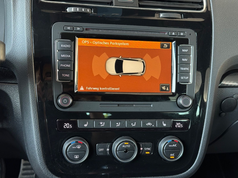 Volkswagen Scirocco R 2.0 TSI DSG *PANO*DYNAUDIO* — photo 10