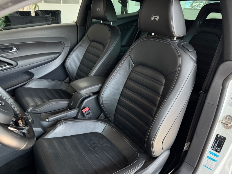 Volkswagen Scirocco R 2.0 TSI DSG *PANO*DYNAUDIO* — photo 8
