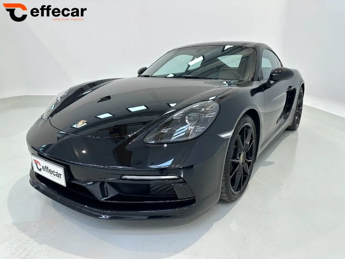 Porsche 718 Cayman 2.0 Negro - 1