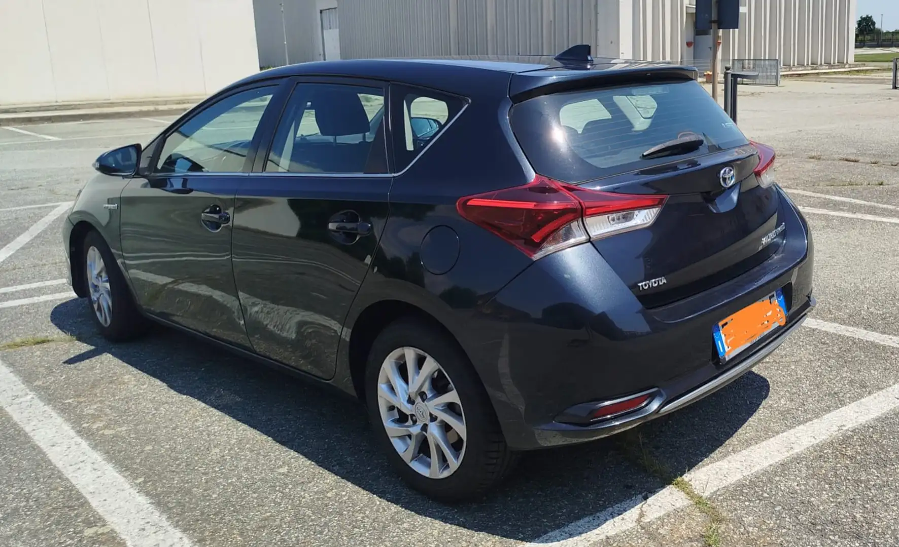 Toyota Auris Auris 1.8h Active cvt Nero - 2