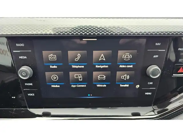 Volkswagen Polo view 12
