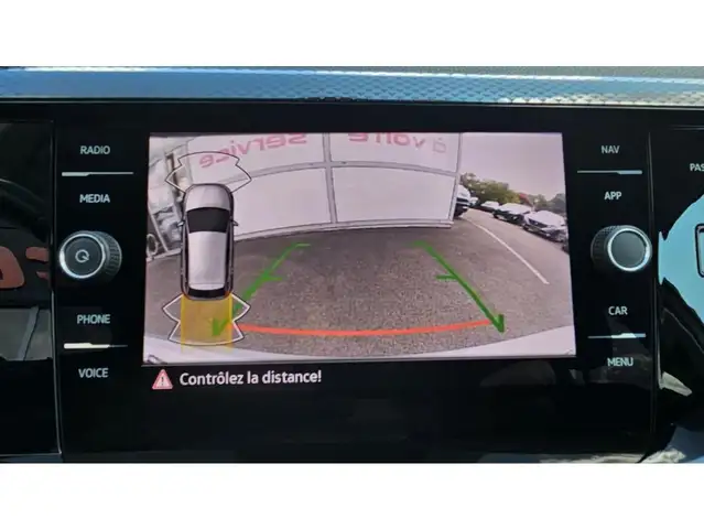 Volkswagen Polo view 10