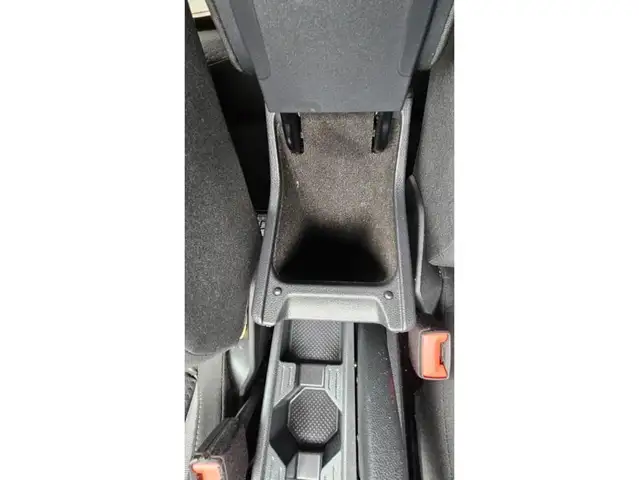 Volkswagen Polo view 25