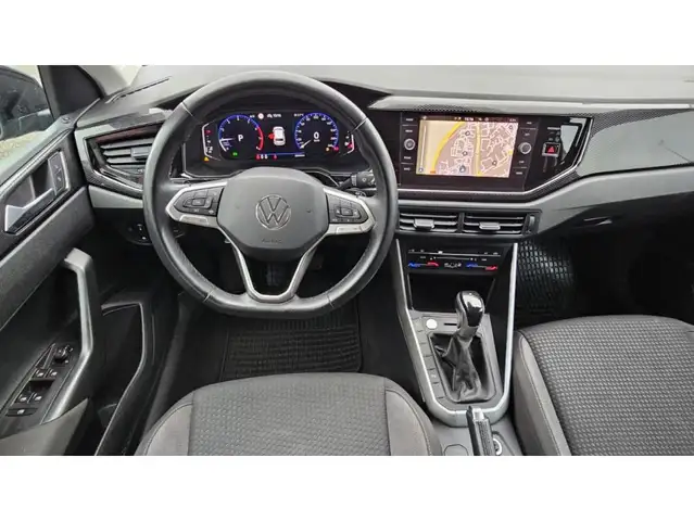 Volkswagen Polo view 7