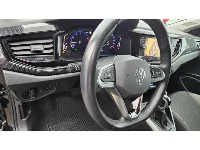 Volkswagen Polo view 6
