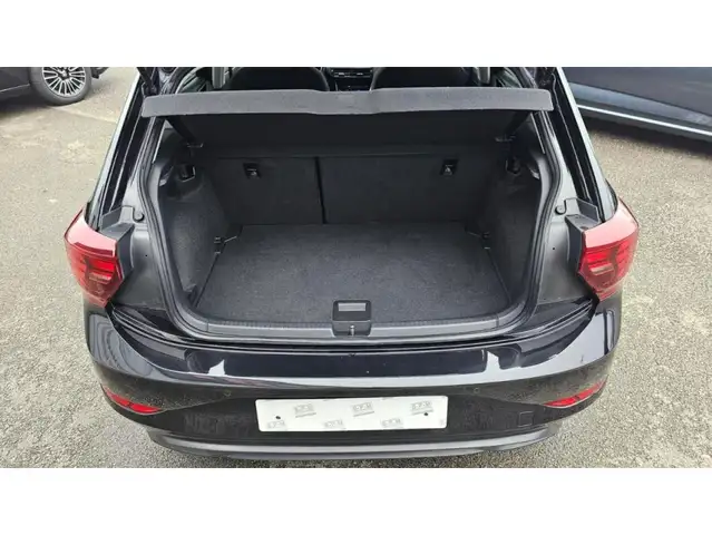 Volkswagen Polo view 20