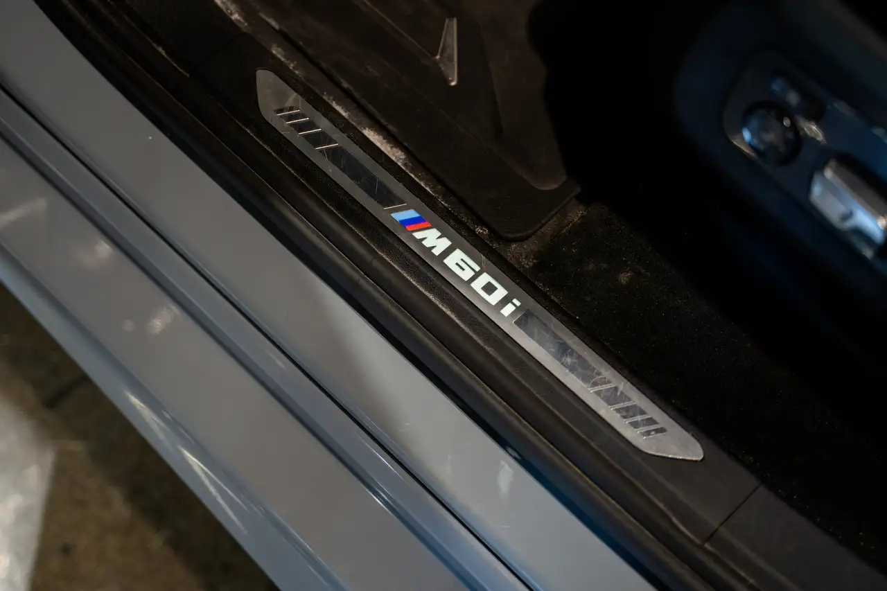 BMW X6 снимка BMW X6