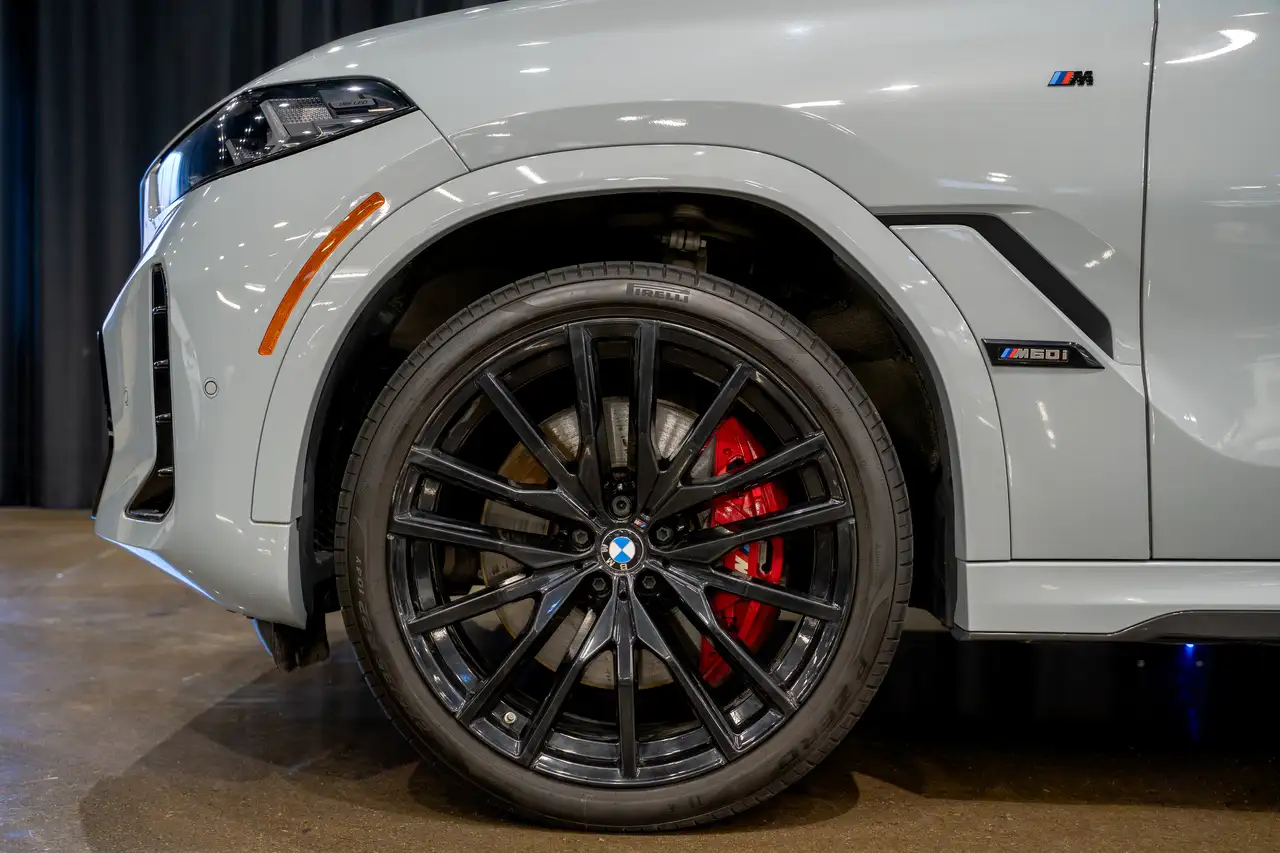 BMW X6 снимка BMW X6