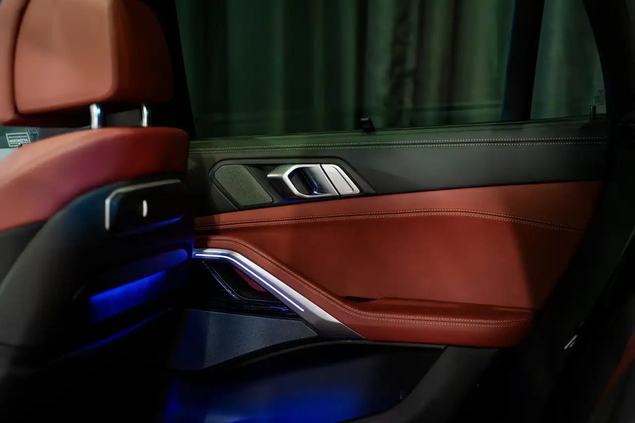 BMW X6 снимка BMW X6