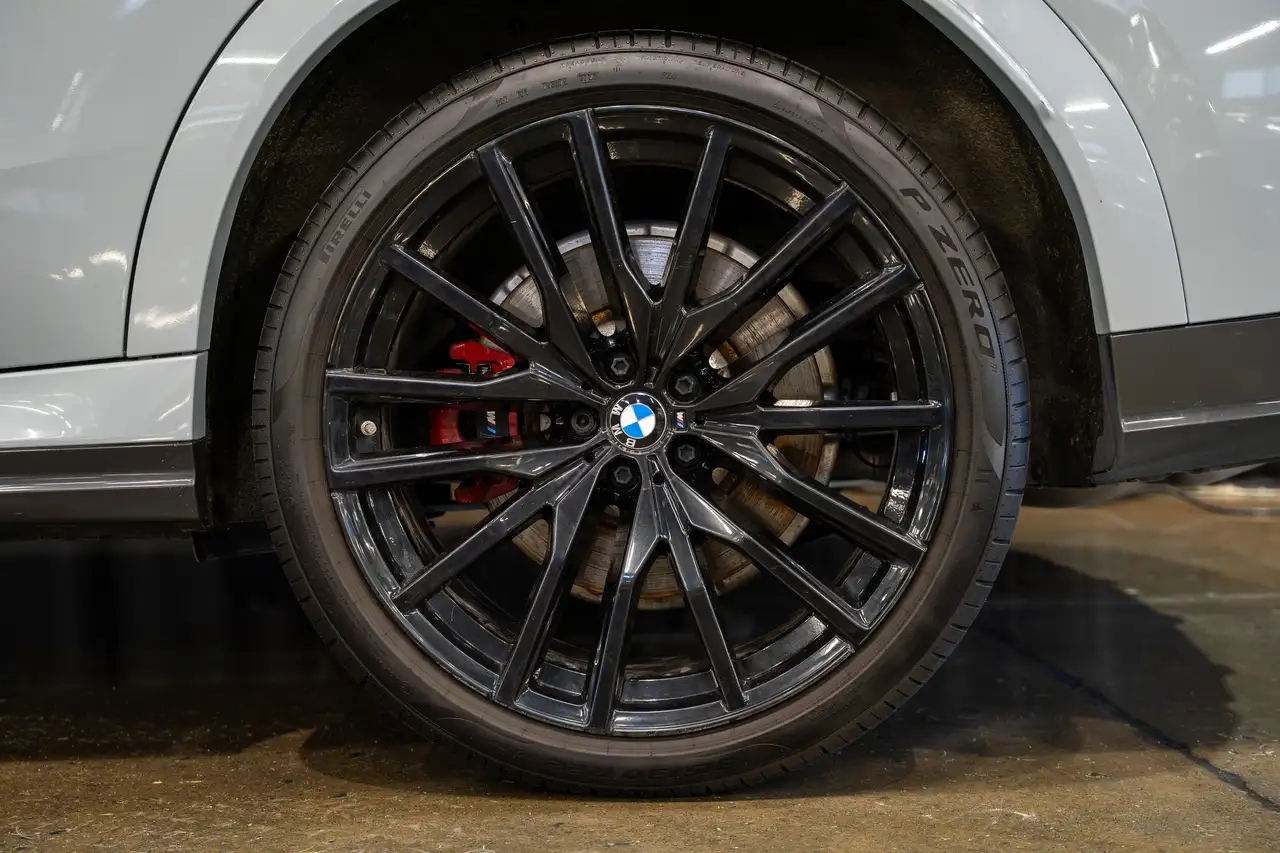 BMW X6 снимка BMW X6