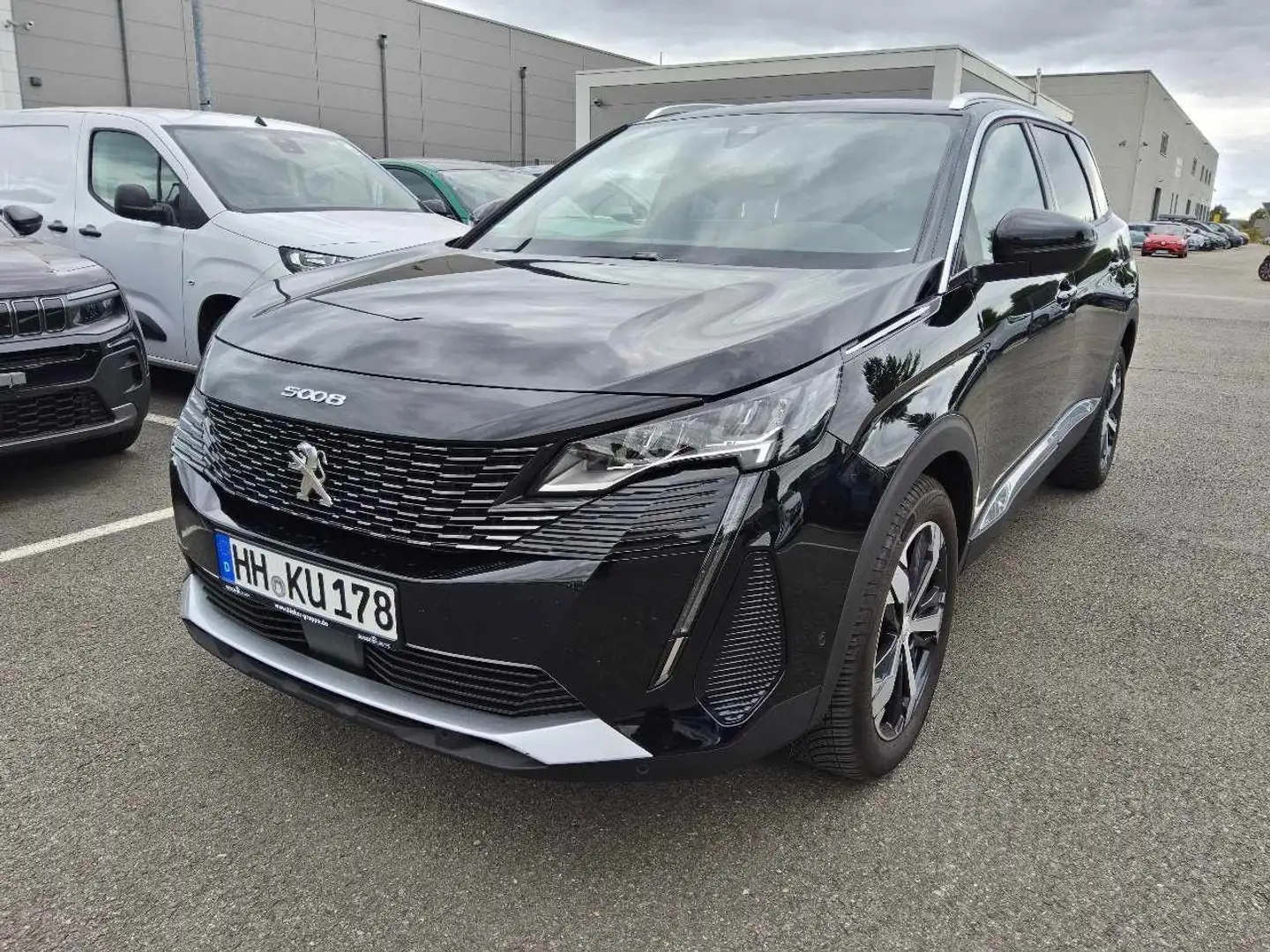 Peugeot 5008 Allure Pack PureTech EAT8 NAVI*PDC*KAMERA* Noir - 2