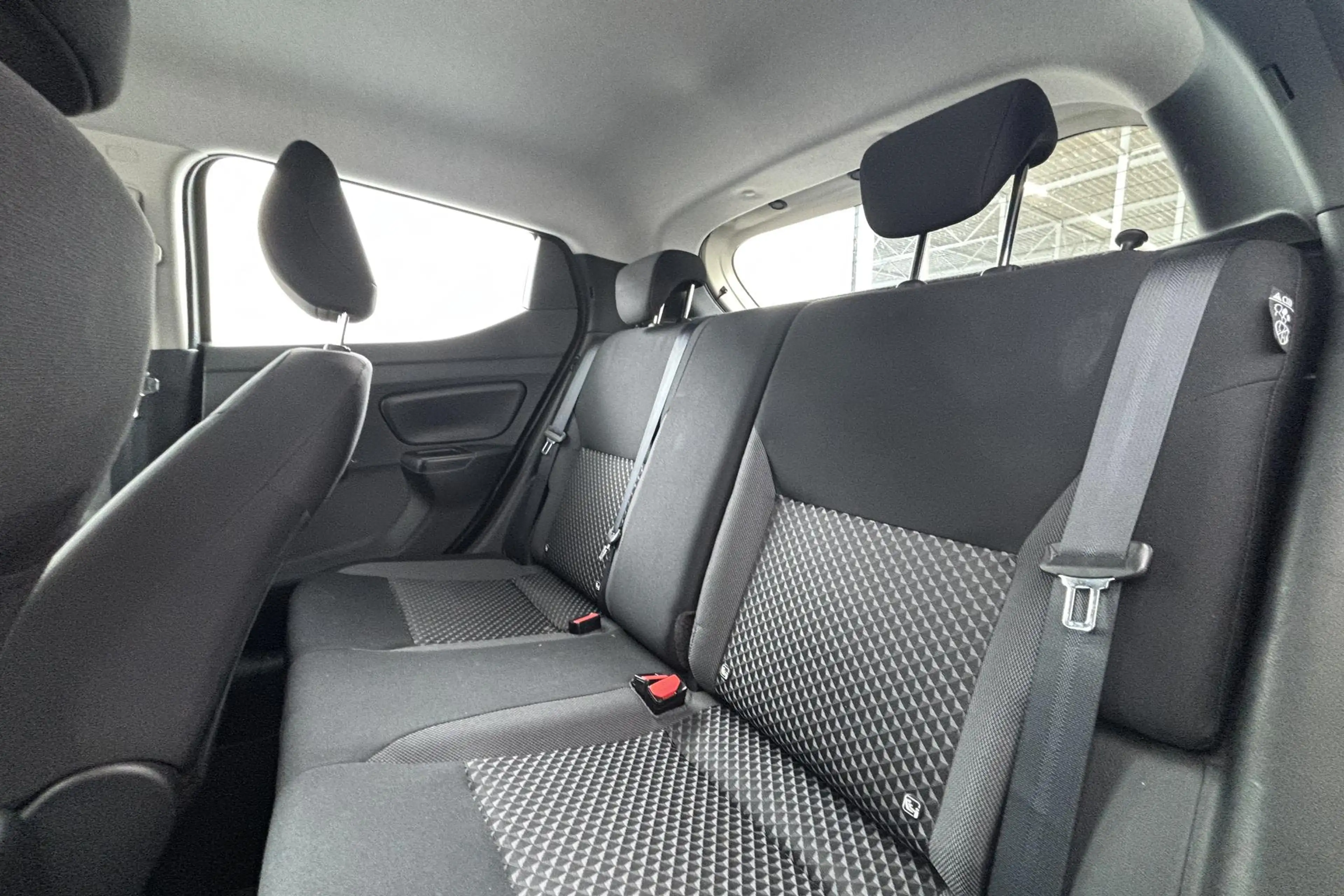 Nissan Micra 1.0 IG-T Acenta Betrouwbare stadsauto met lage geb — photo 5