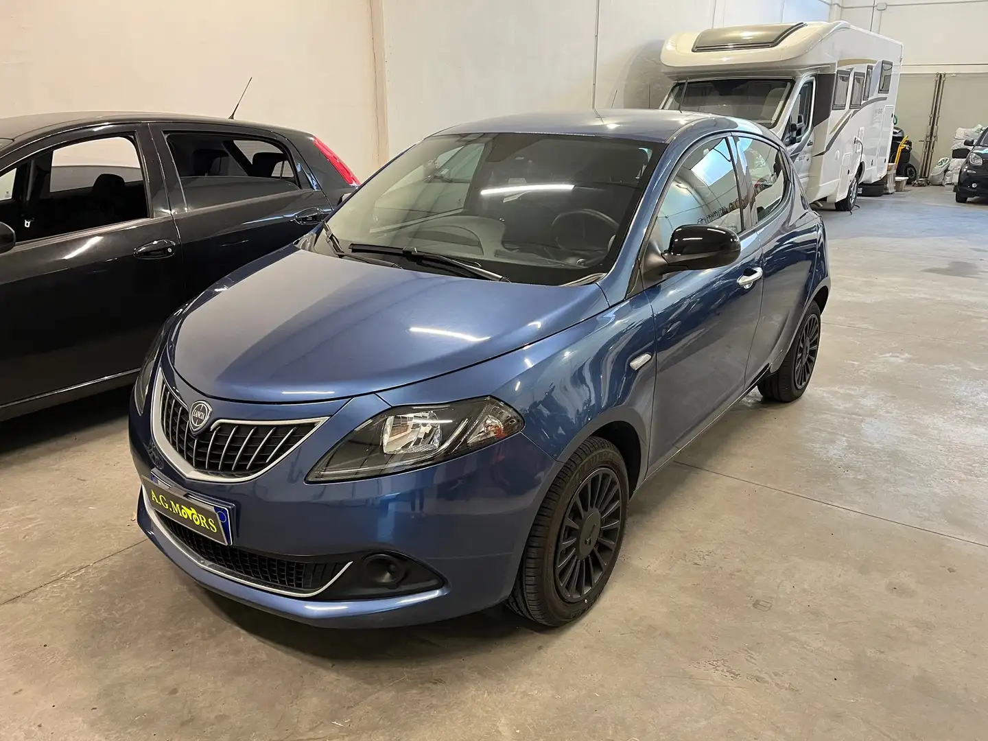 Lancia Ypsilon Ypsilon 1.0 hybrid Silver + IVA Blu/Azzurro - 1