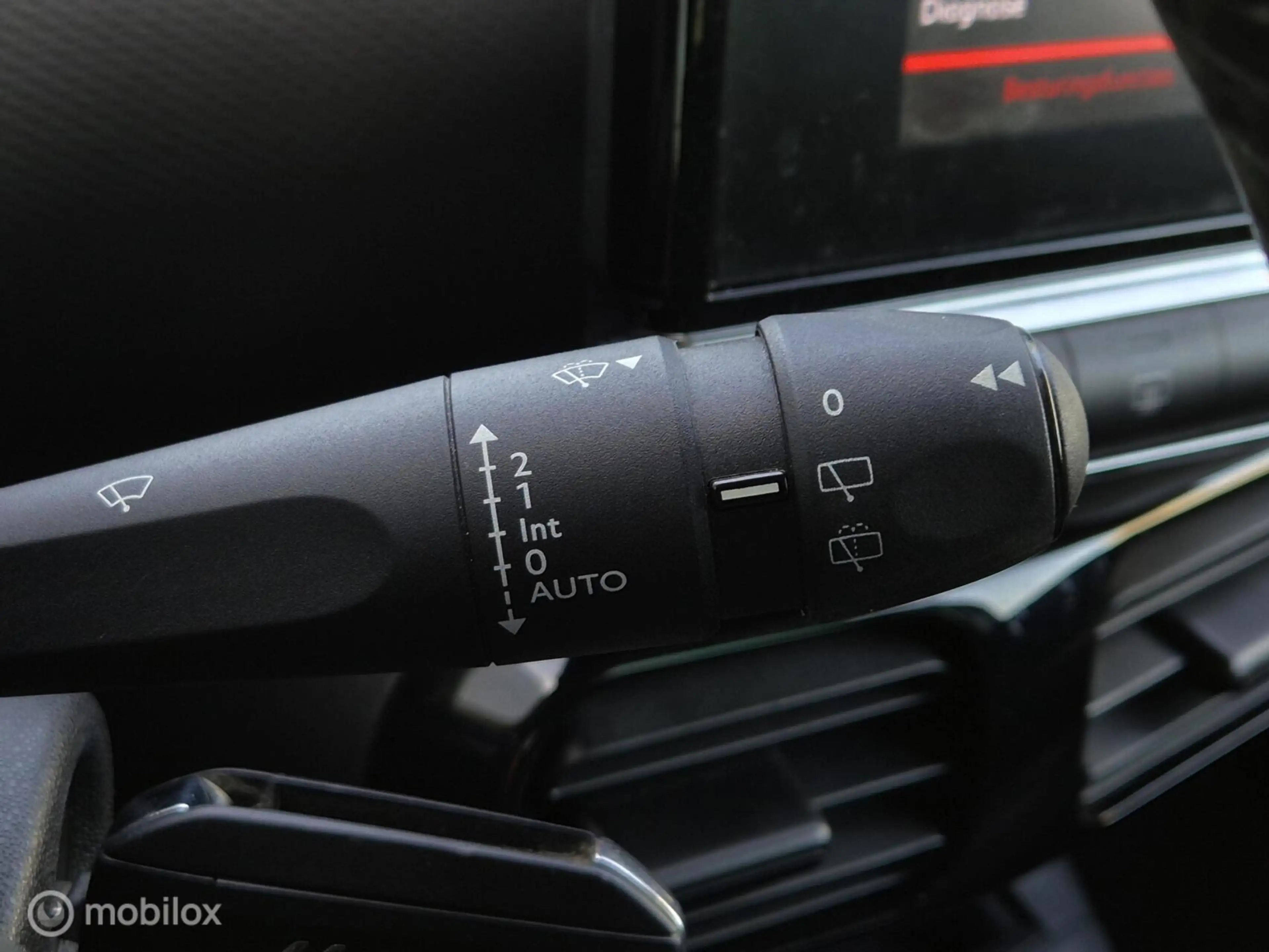 Citroen C4 Cactus 1.2 PURETECH FEEL/LED/TREKHAAK/CLIMATE/PDC/16''LMV — photo 40