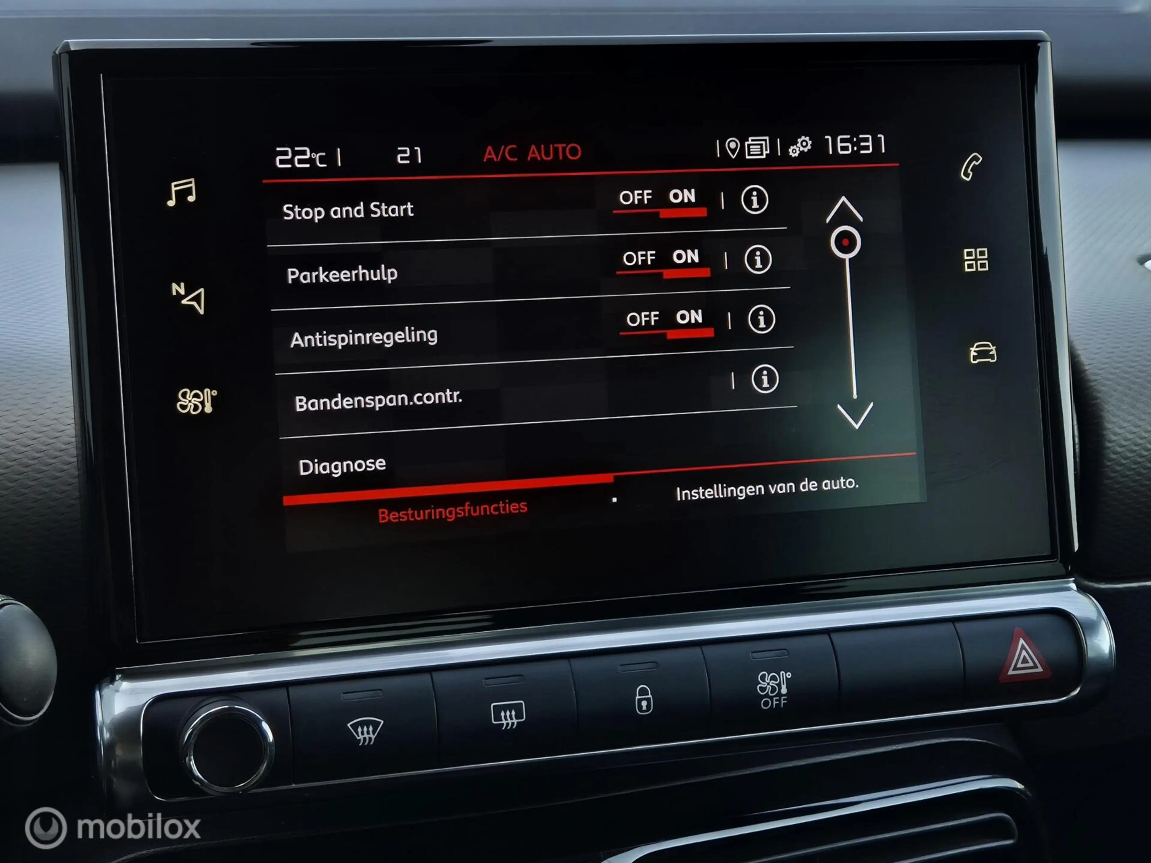 Citroen C4 Cactus 1.2 PURETECH FEEL/LED/TREKHAAK/CLIMATE/PDC/16''LMV — photo 31