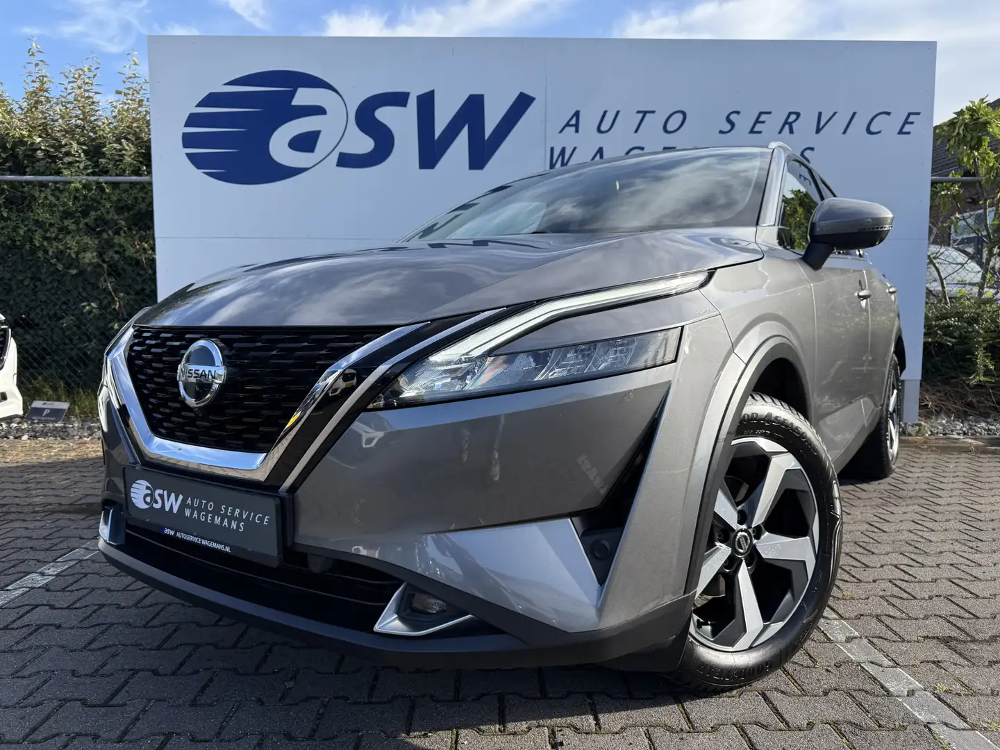 Nissan Qashqai 1.3 MHEV N-Connecta | Trekhaak | ACC | 360* Camera Grijs - 2
