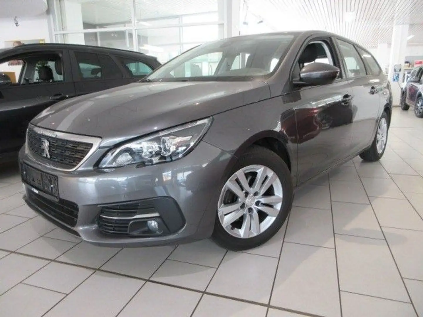 Peugeot 308 SW Active 1.2T NAVI/LED/PDC/AHK/TEMPOMAT Szürke - 1