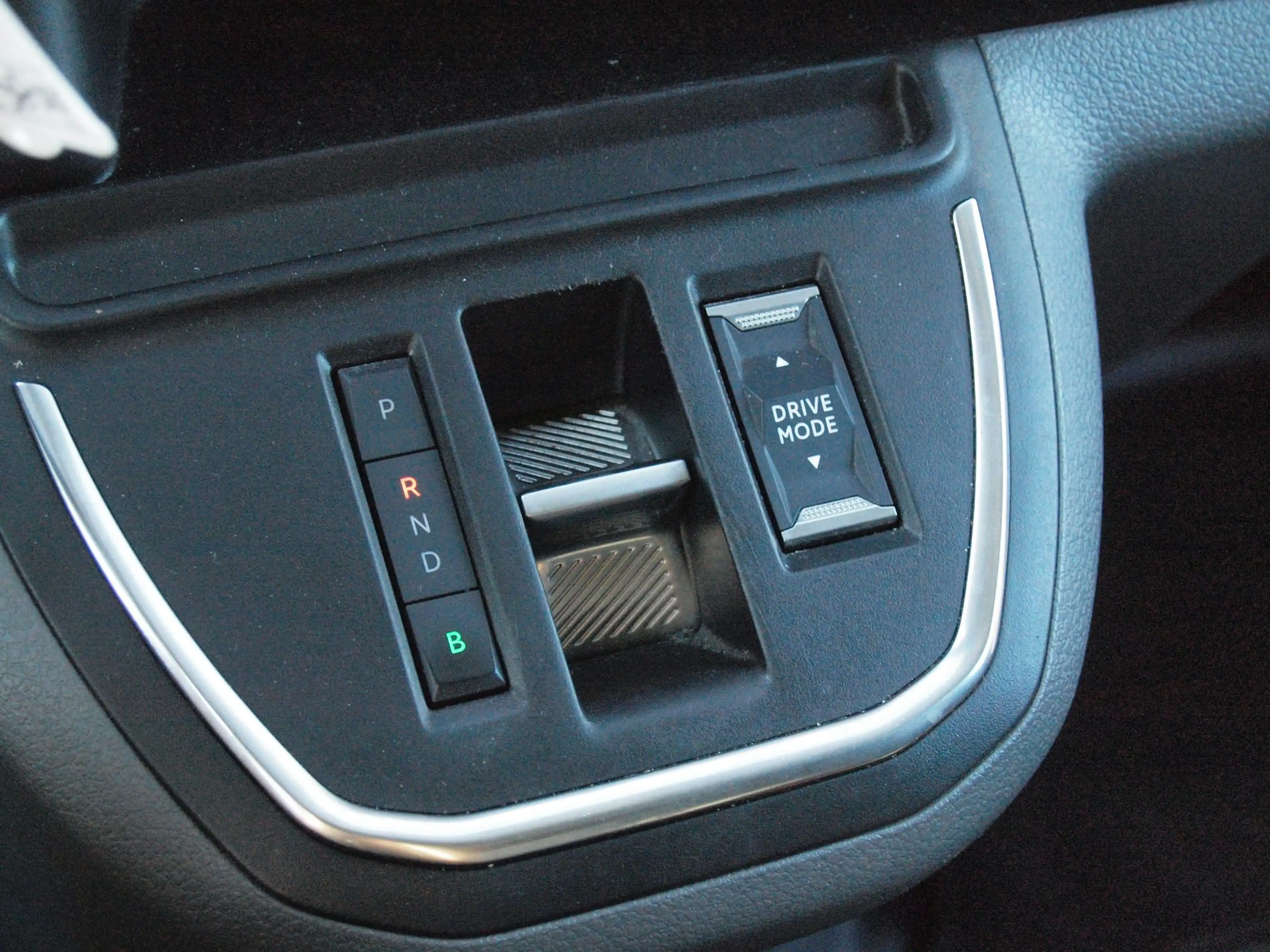 Peugeot e-Expert Standard Premium 75 kWh | Side bars | Apple Carpla — photo 23
