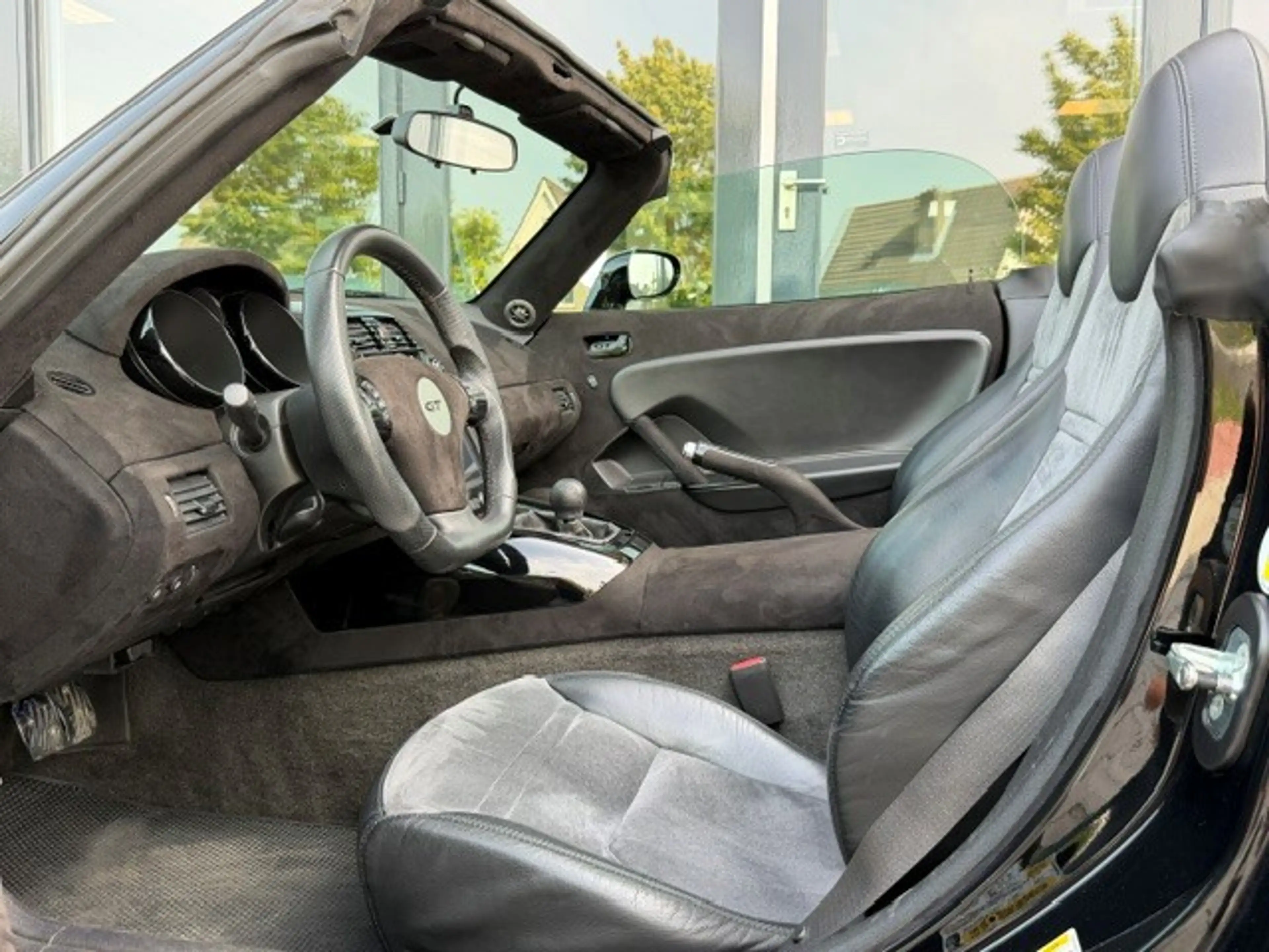 Opel GT 2.0 Turbo ECOTEC — photo 24