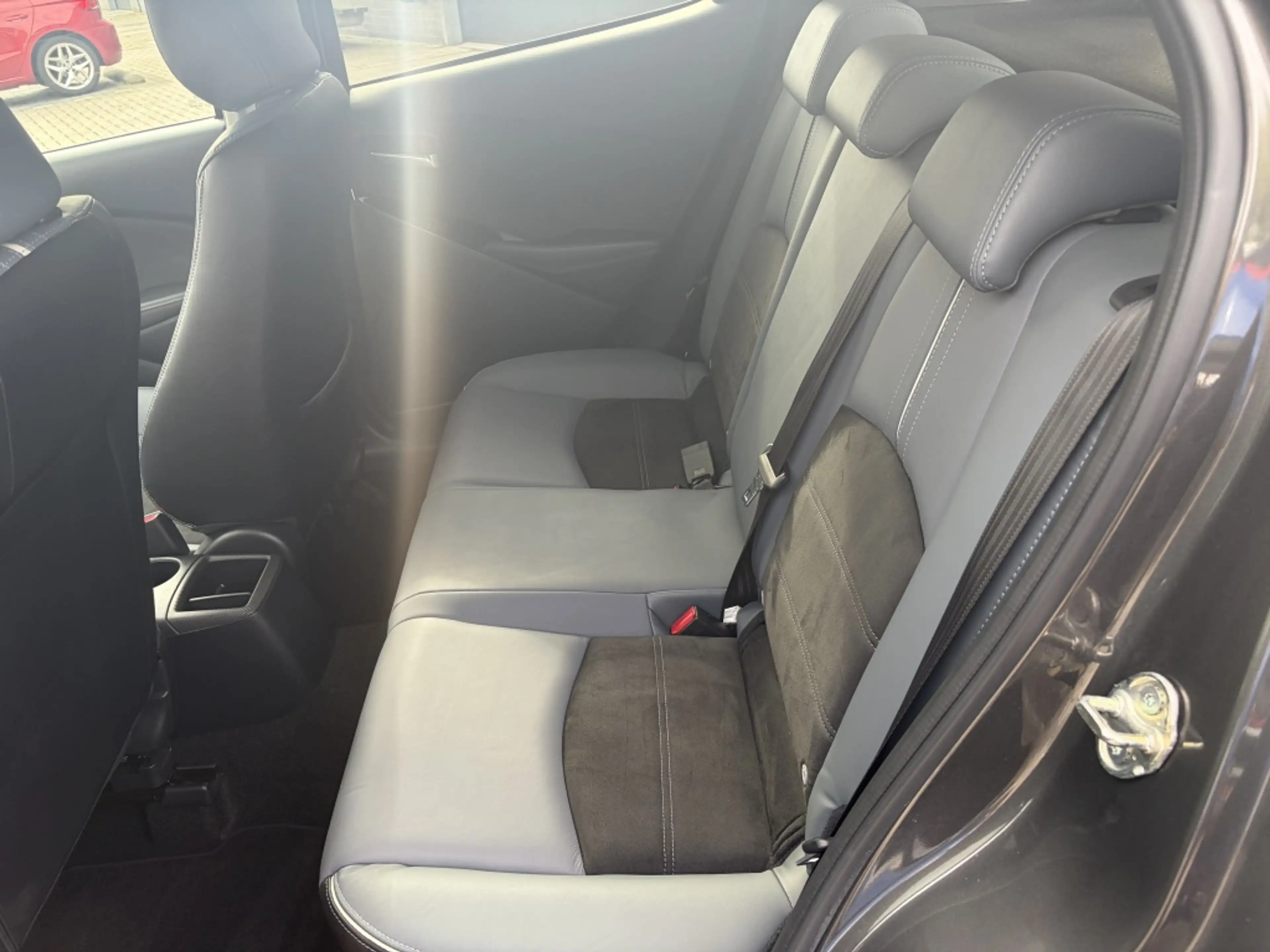 Mazda 2 2 1.5 Skyactiv-G 90 Signature | 29DKM | 360° CAMER — photo 11