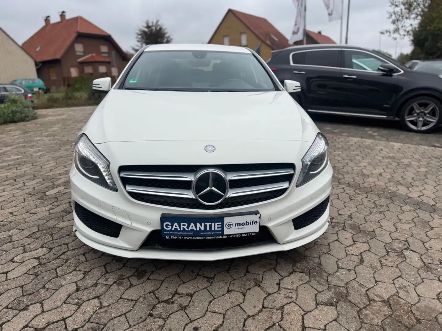 Mercedes-Benz A 180 AMG-Line TÜV/Asu Inspektion Neu! Garantie! Weiß - 1