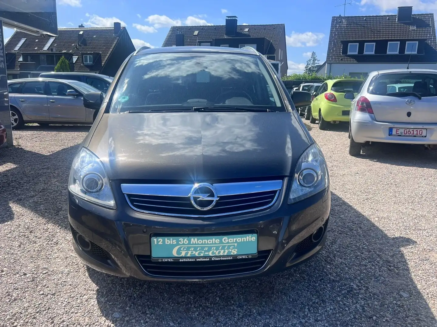 Opel Zafira B Family Plus*7SITZER*KLIMA*2 HAND Grau - 1