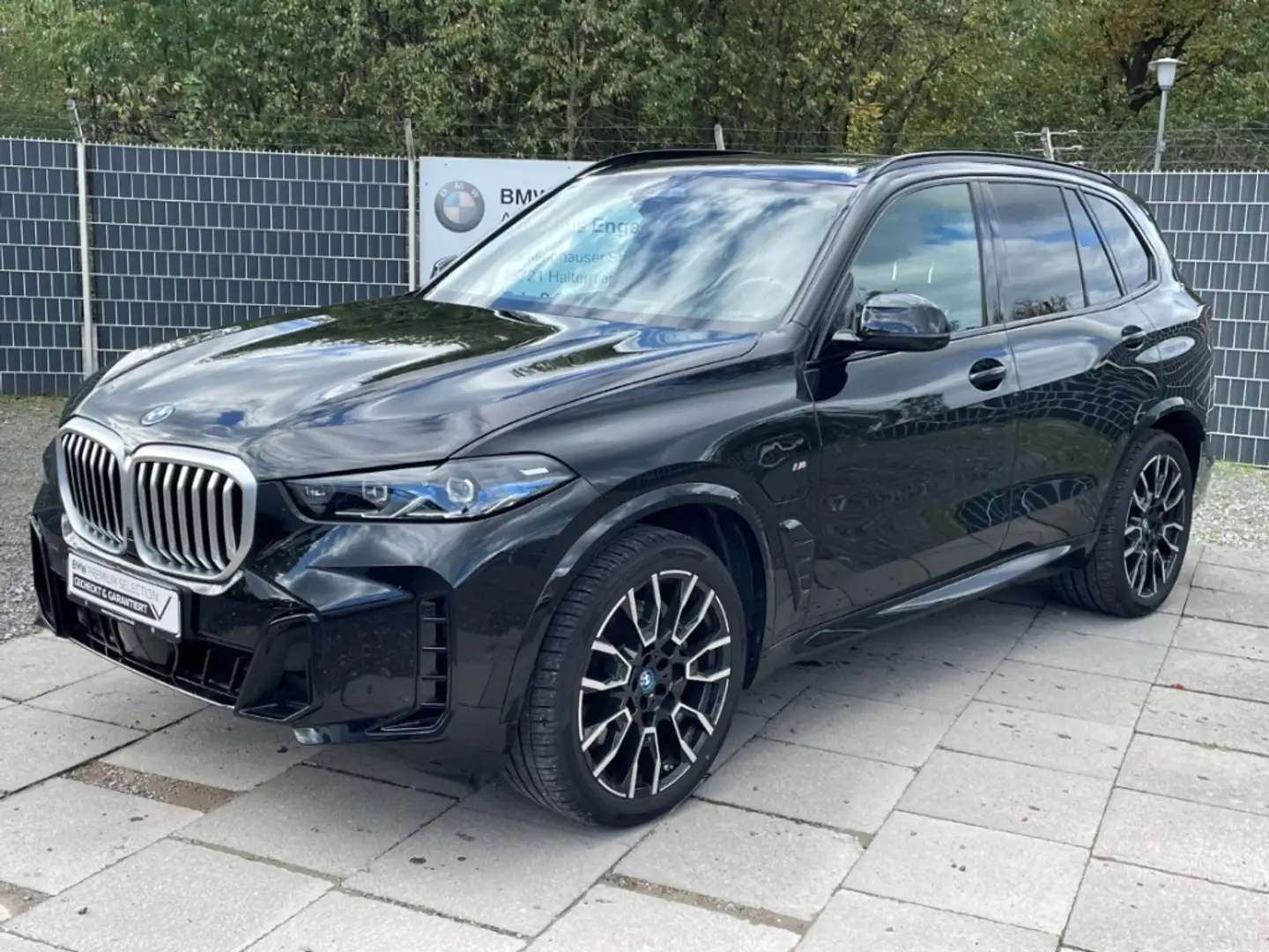 BMW X5 xDrive 50e MSport HUD el. AHK El. Panodach ! Schwarz - 1