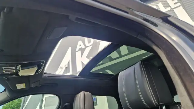 Land Rover Range Rover Velar P550 5.0  SV Allrad Dynamic Aut. Ansicht 22