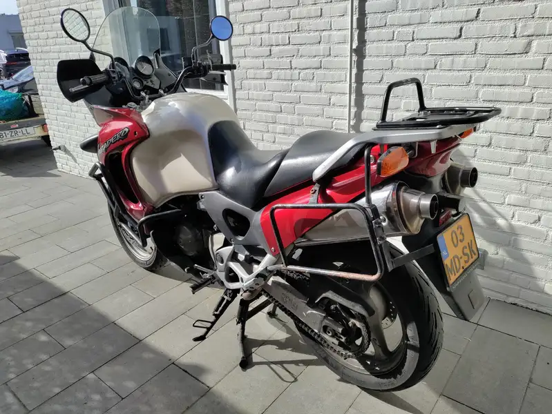 Honda Varadero - foto 3