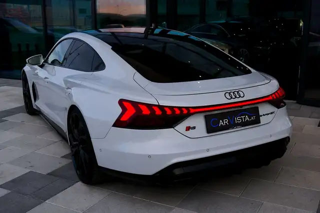 Audi e-tron GT 93,4kWh RS quattro *Matrix LED mit Laserlicht & 2 Ansicht 8