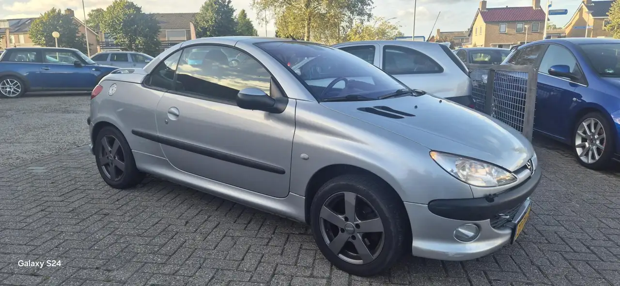 Peugeot 206 CC 2.0-16V💢€899,-💢ingeruild-apk-dak werkt- verwach, foto 5