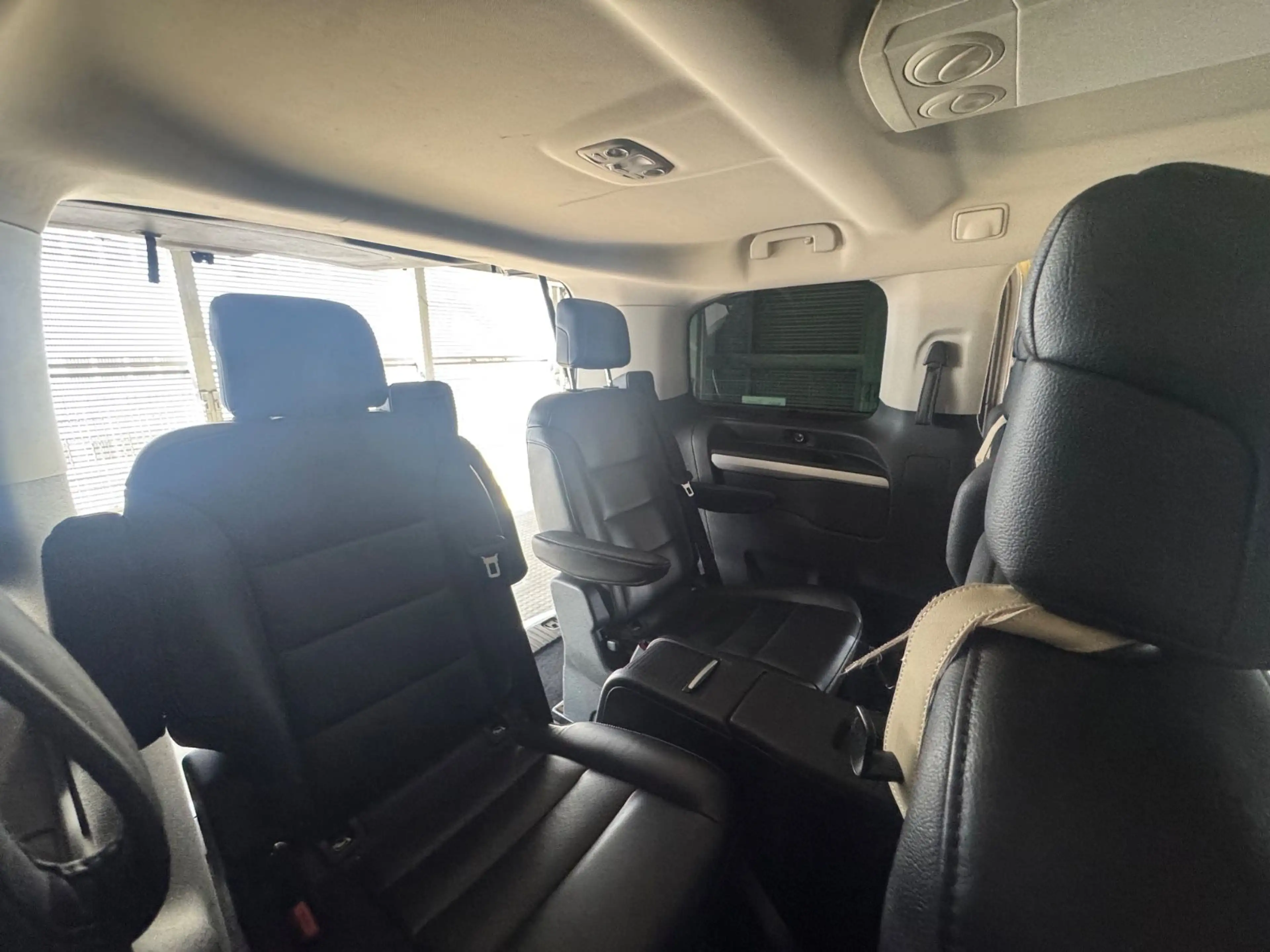 Opel Zafira Life Tourer M — photo 11