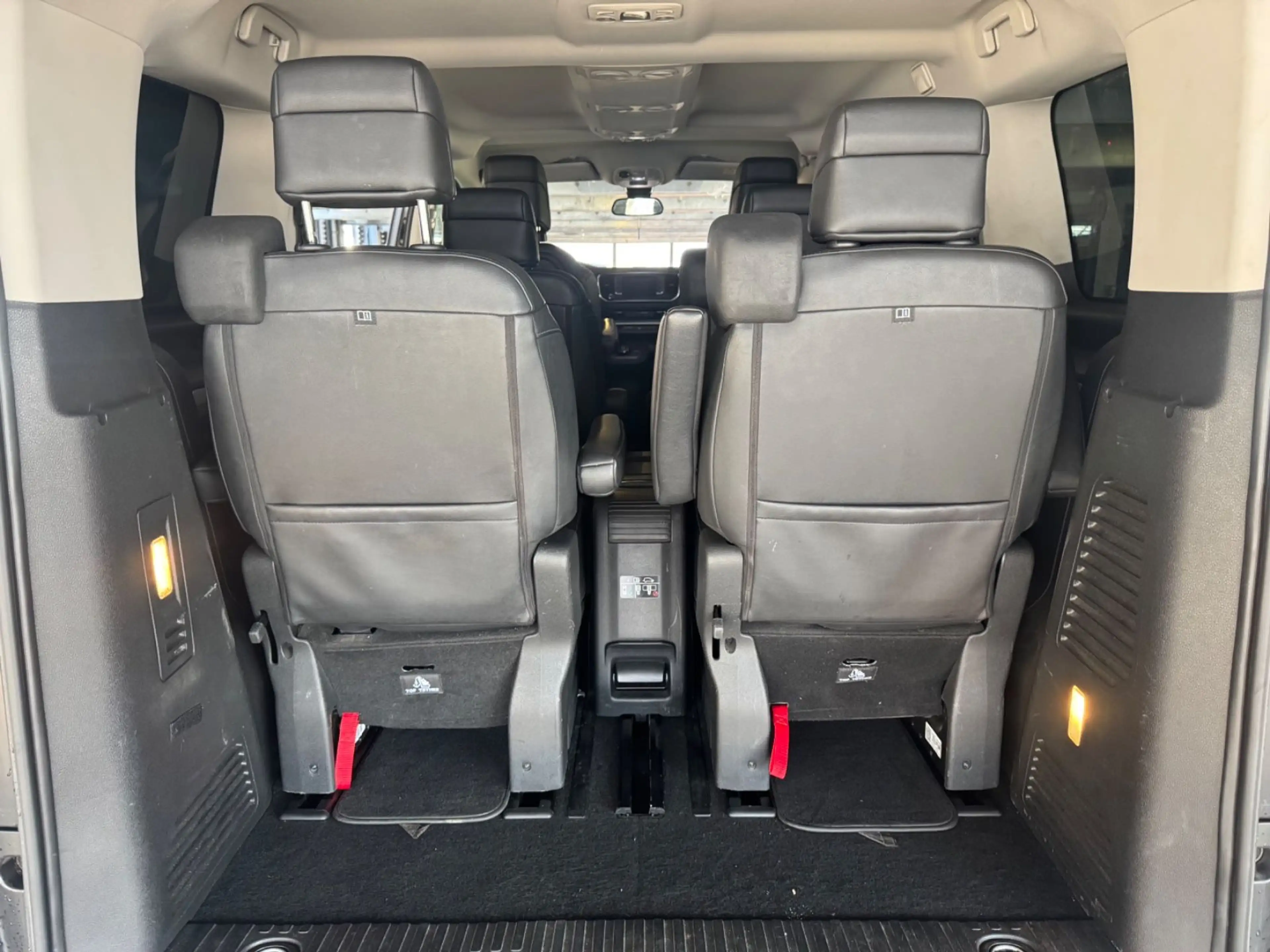 Opel Zafira Life Tourer M — photo 13