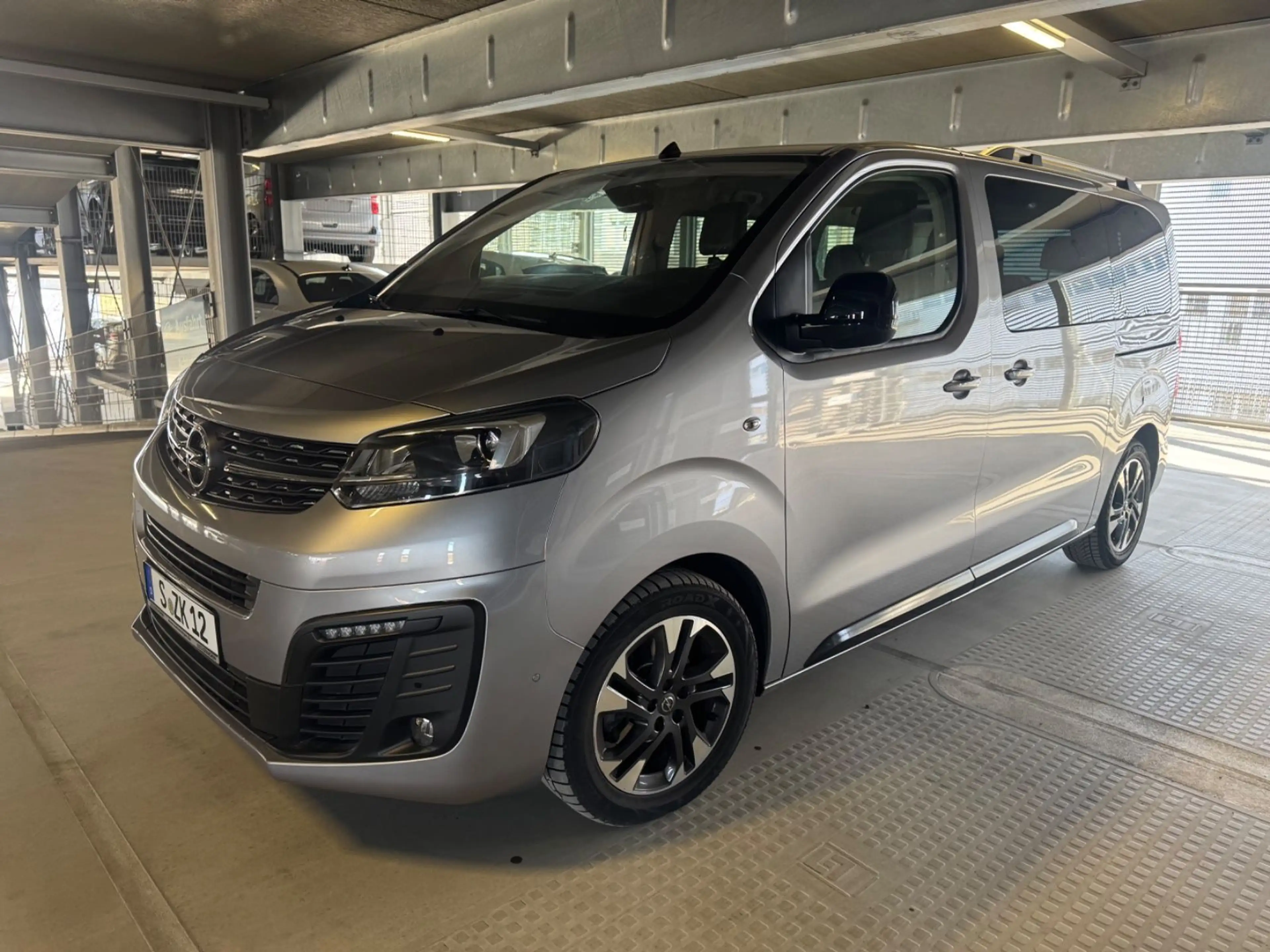 Opel Zafira Life Tourer M — photo 3