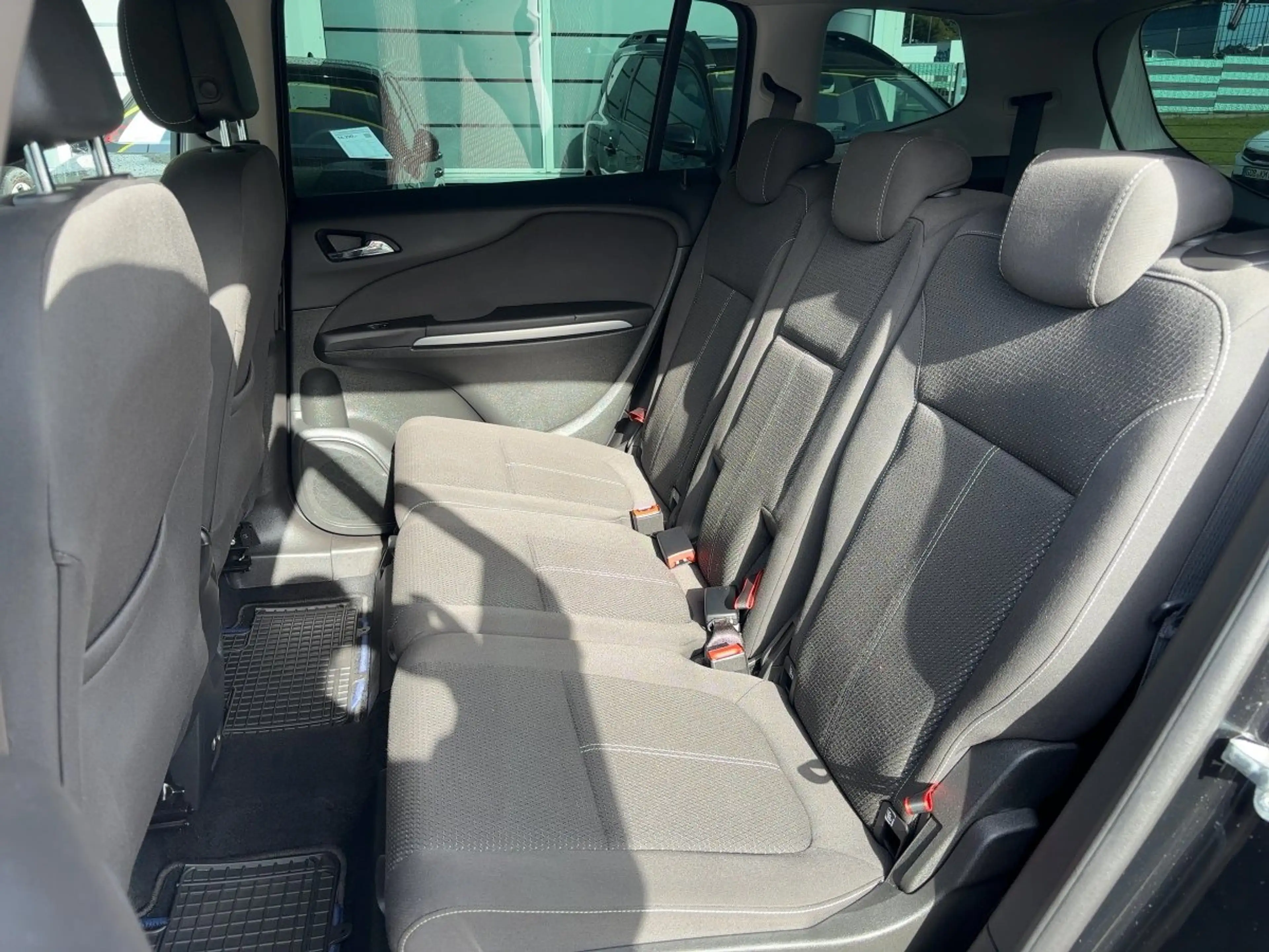 Opel Zafira C 2.0 CDTI Innovation AUTOM.,LED,Navi,SHZ — photo 8