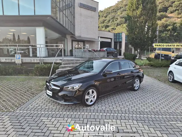 Mercedes-Benz CLA 200 CLA 200 d S.W. Automatic Business shooting brake