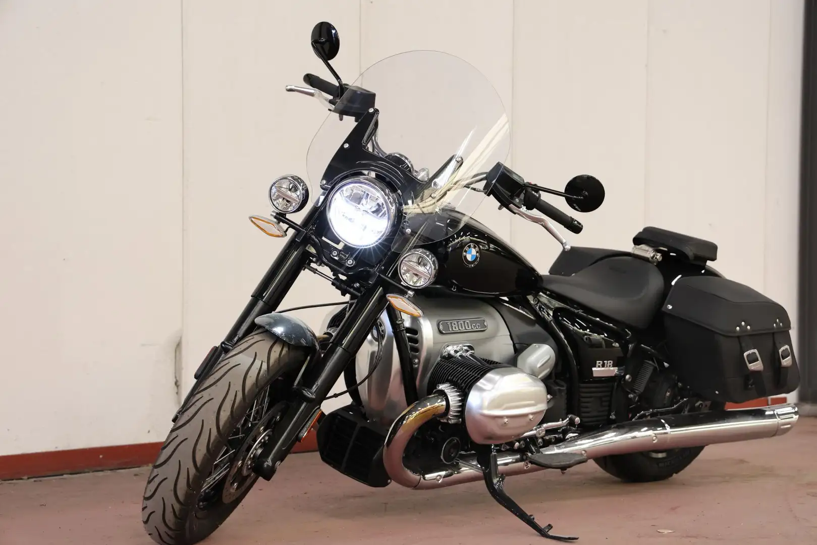 BMW R 18 Classic Cruise Control Verwarmde Handgrepen Fekete - 1