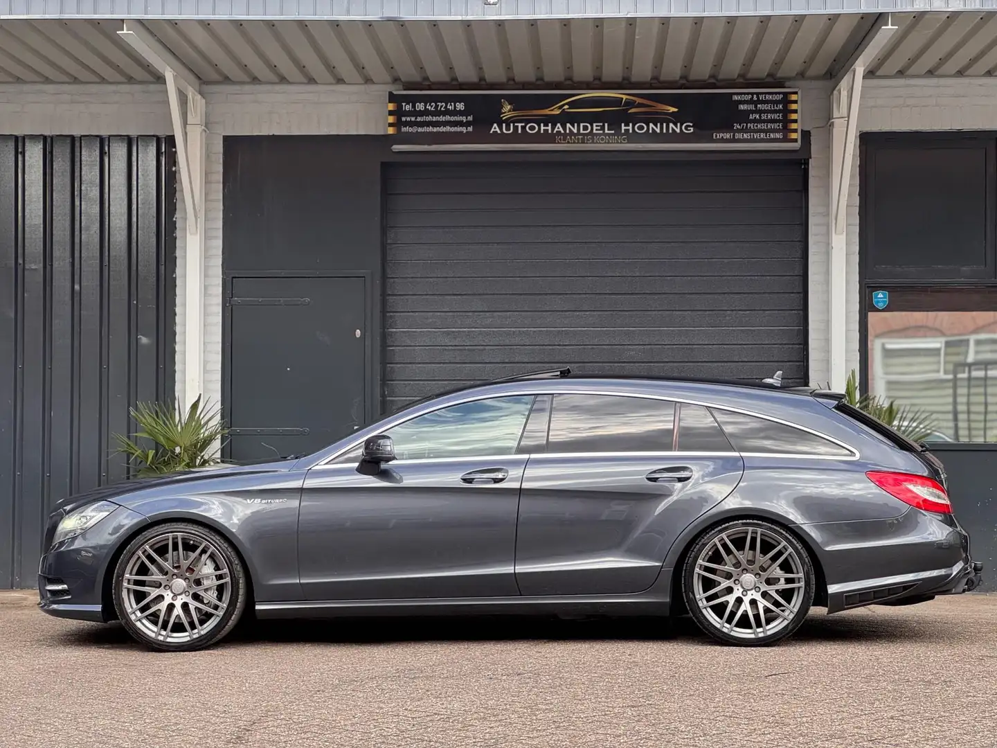 Mercedes-Benz CLS 500 Shooting Brake 500|BRABUS|BI TURBO|SCHUIFDAK|ACC|3 Grau - 2